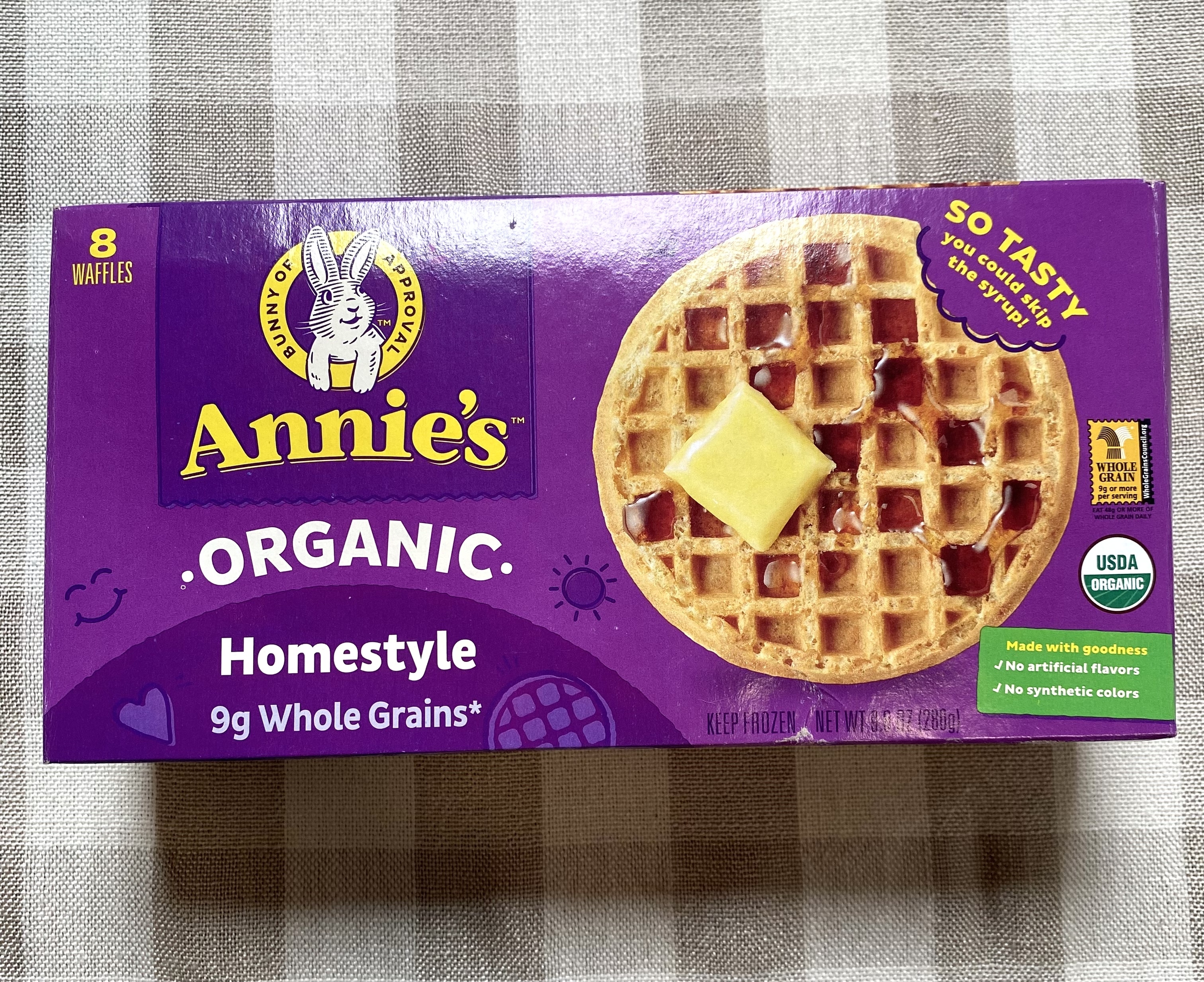 Eggo Homestyle with Maple Flavor Frozen Mini Waffles, Waffles