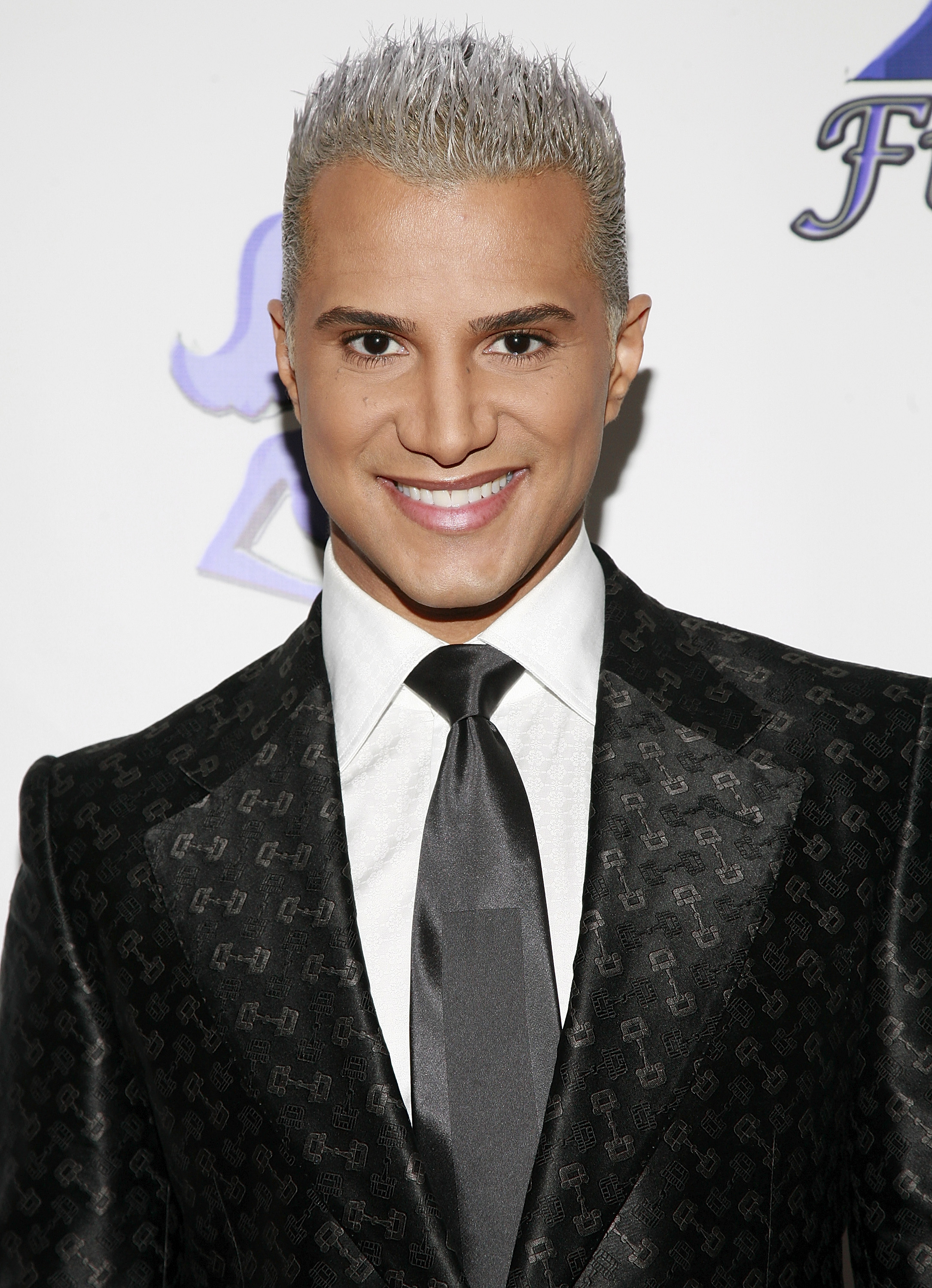 Closeup of Jay Manuel