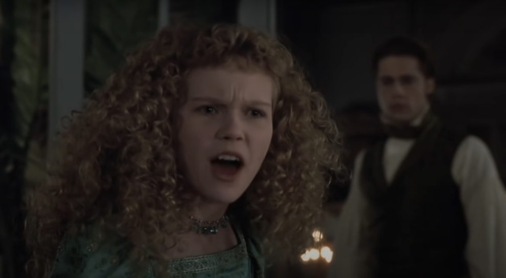 Kirsten Dunst, 12, Called Out Her Controversial Kiss With Brad Pitt