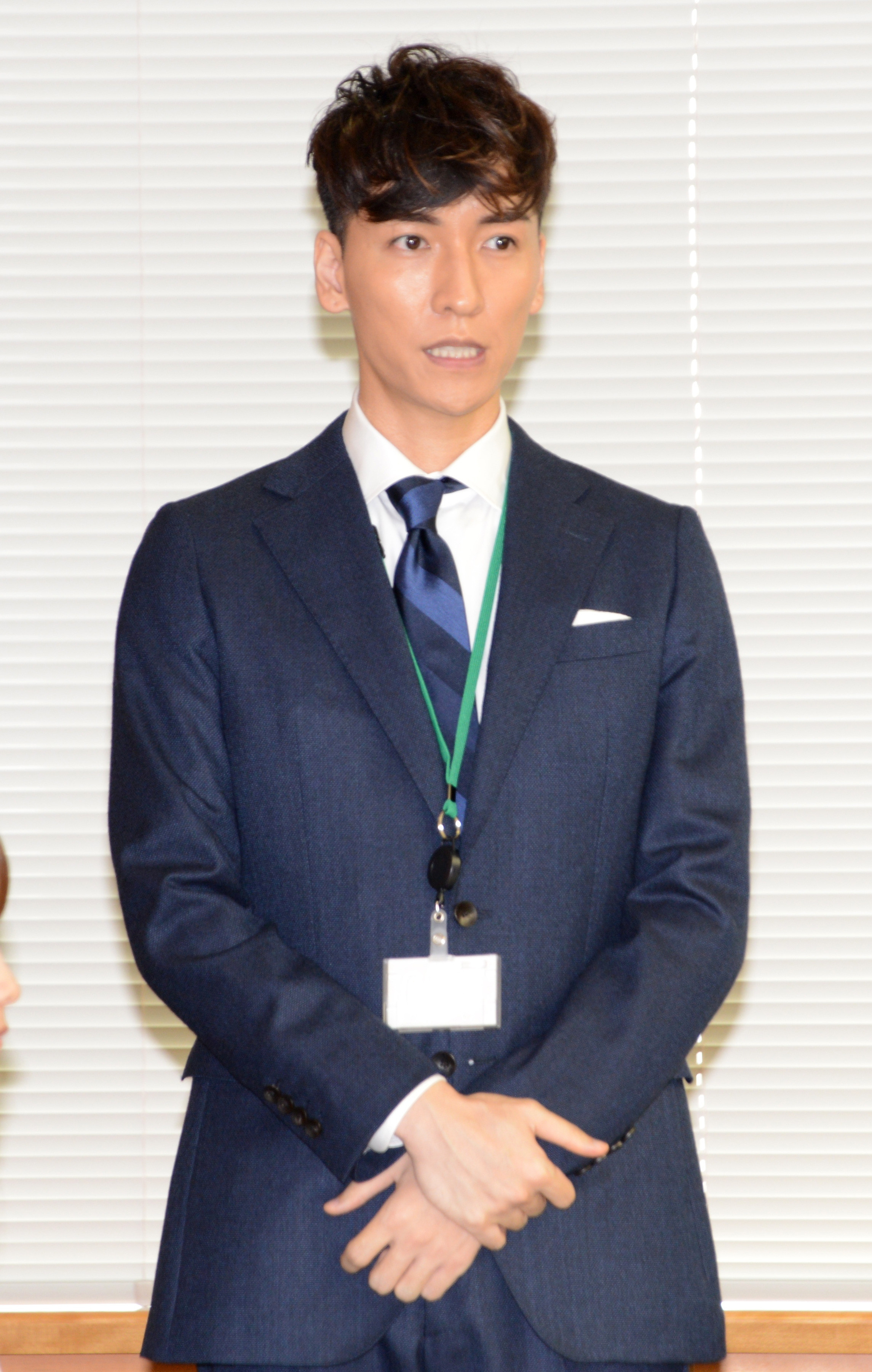 変わらず仲良し」橘慶太が10年前の秘蔵ウェディング写真を披露