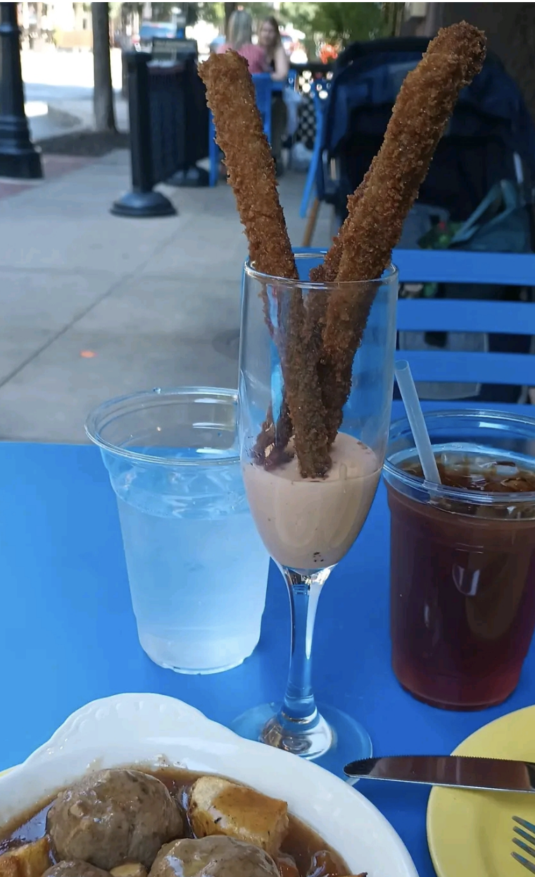 Fried asparagus in a glass