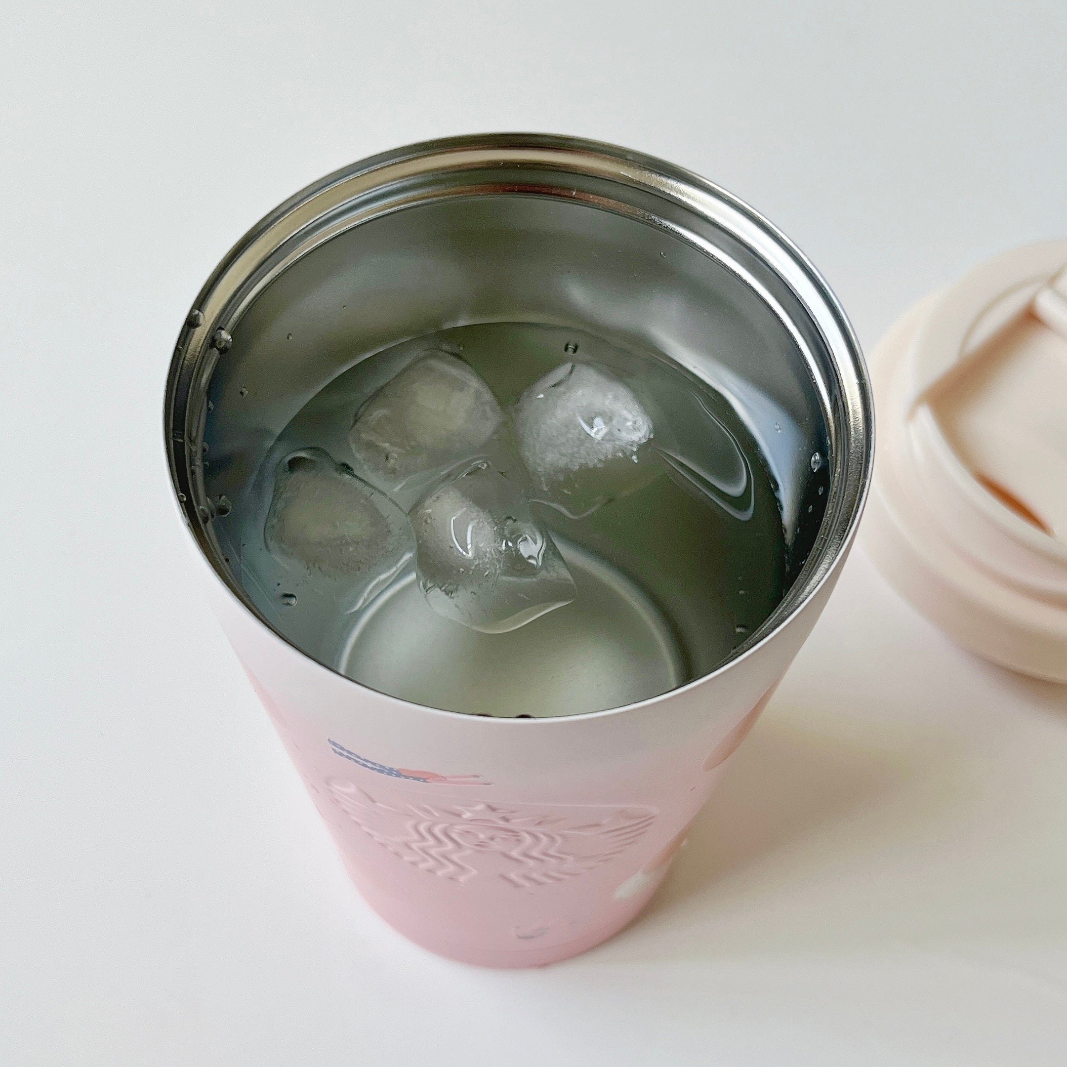 スタバ】一目惚れして即買いした！淡いカラーが素敵な「激かわ 