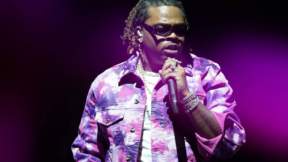 Gunna's body transformation continues with the latest viral picture of the YSL rapper putting in work at the gym.