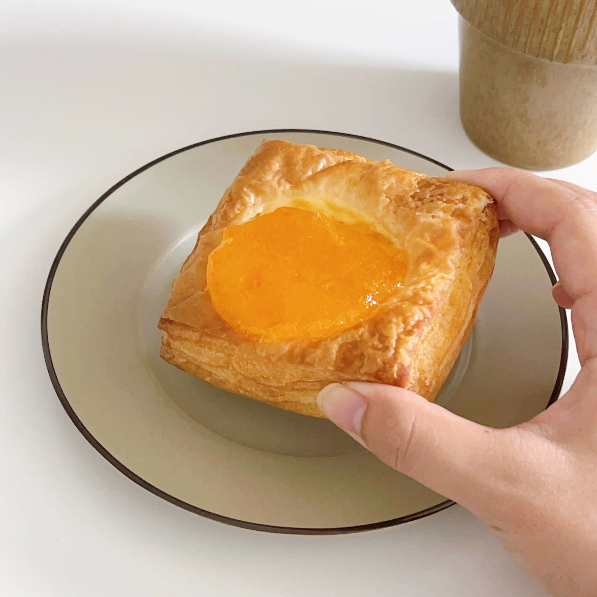 セブン-イレブンのオススメのパン「国産小麦使用愛媛県産 せとかのデニッシュ」