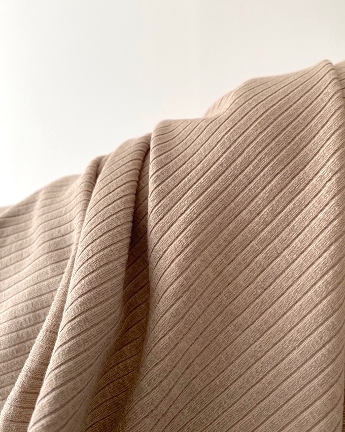 GUのオススメの商品「リブボリュームスリーブT（7分袖）Z+X」