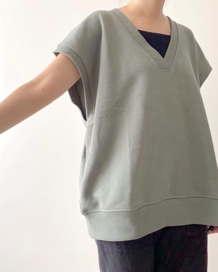 ZARAのオススメの商品「プラッシュ ベスト」