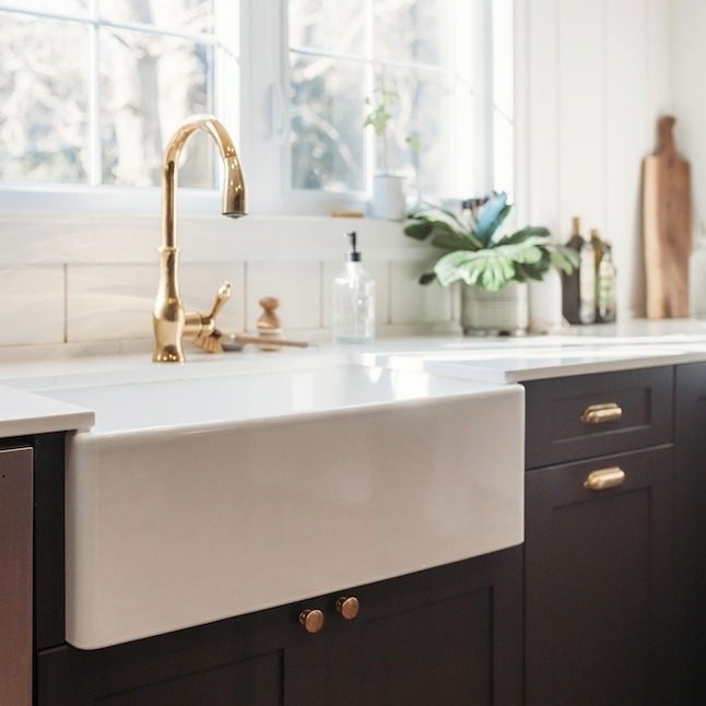the deep, wide farmhouse sink