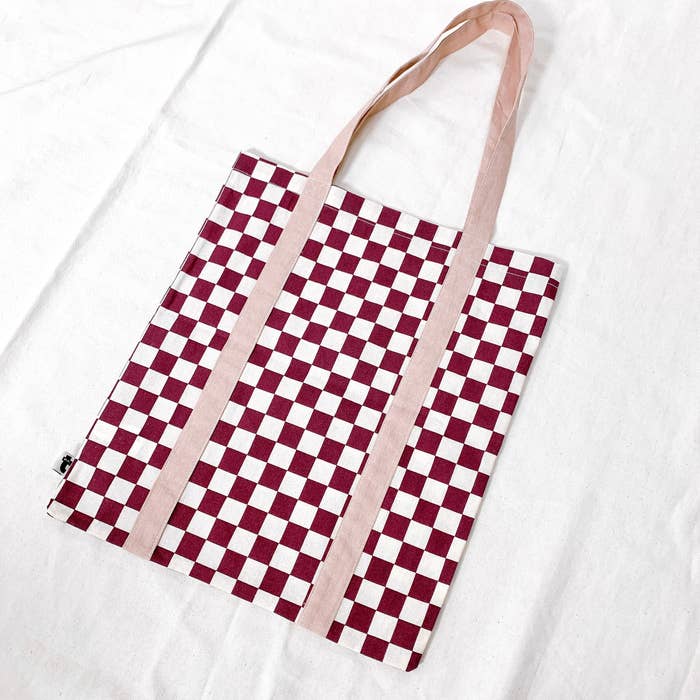 フライングタイガー(Flying Tiger Copenhagen)のおすすめの雑貨「トートバッグ」