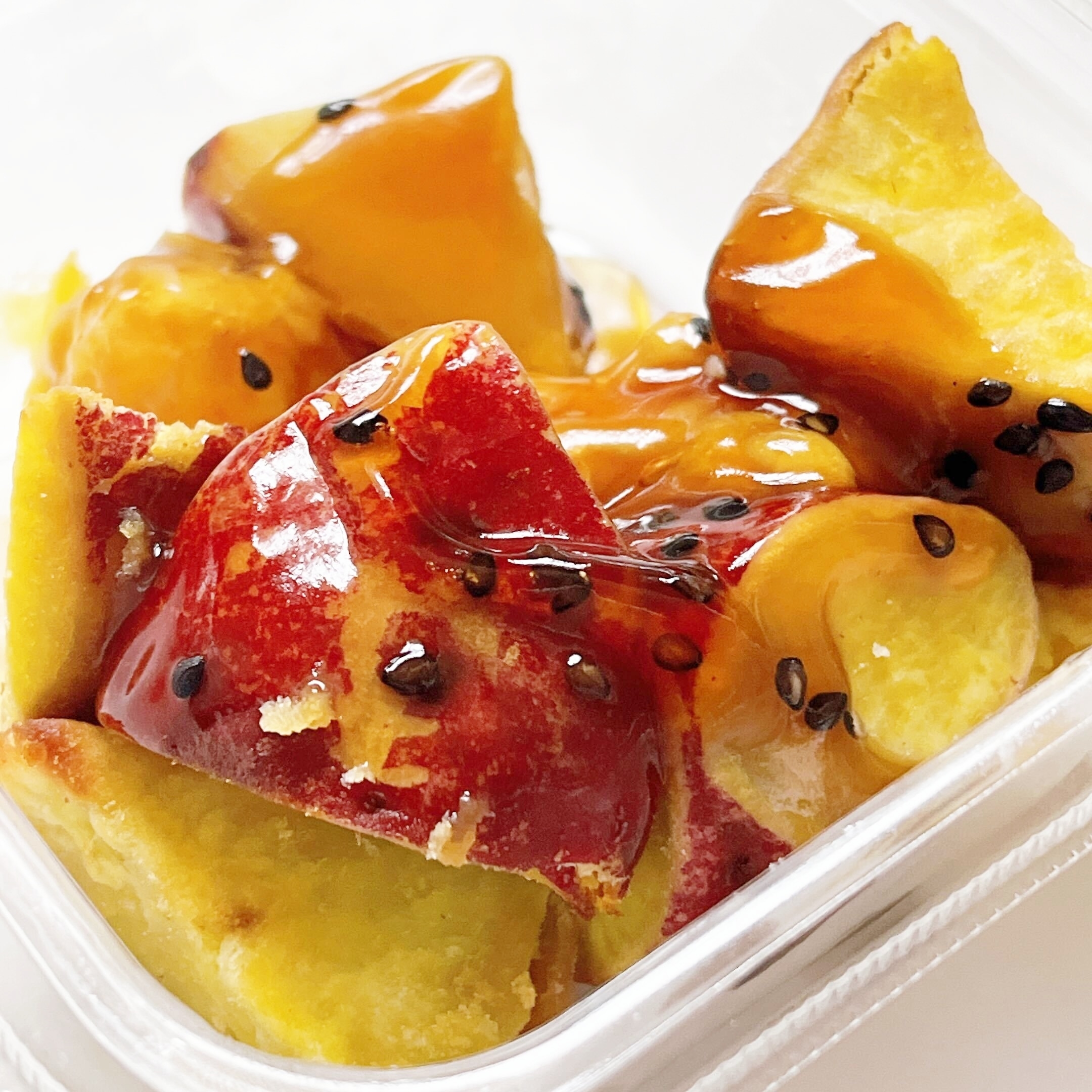 FamilyMart(ファミリーマート)のオススメの惣菜「紅あずまの焼き芋サラダ」