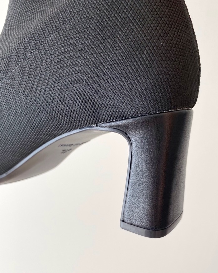 GU(ジーユー)のおすすめアイテム「ポインテッドニットブーツ+E」