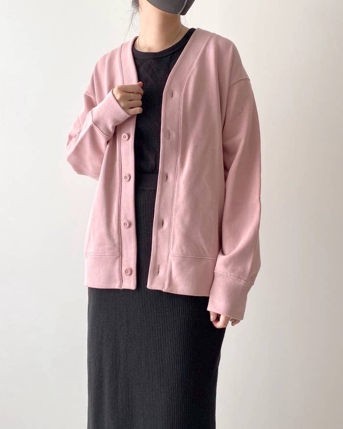 UNIQLO（ユニクロ）のおすすめアイテム「スウェットカーディガン（長袖）」