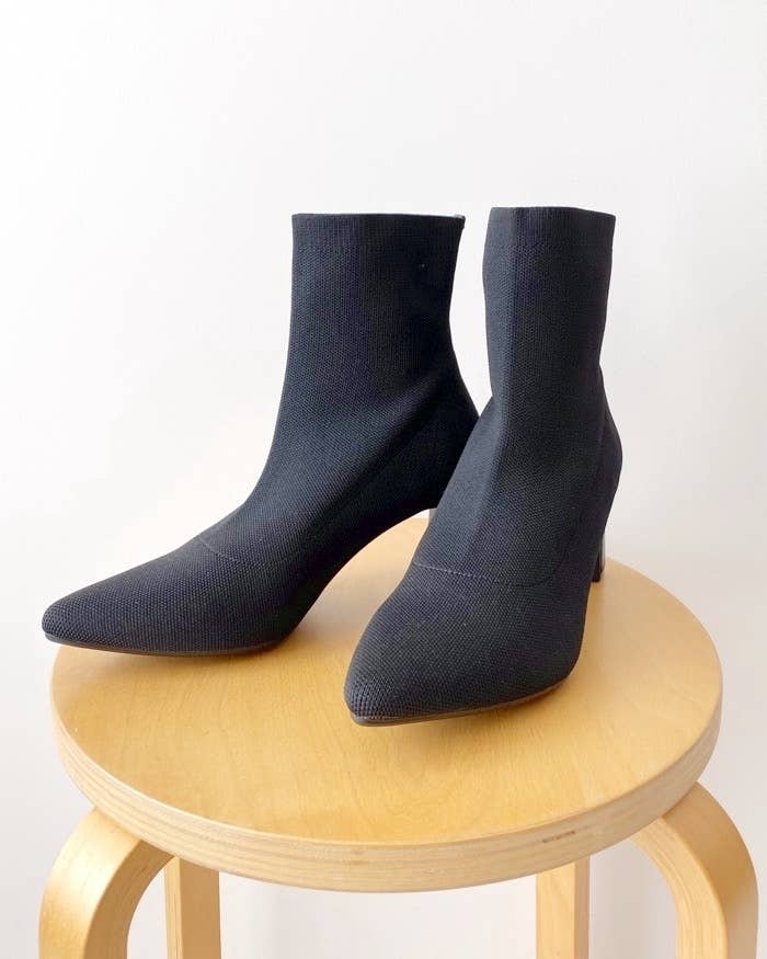 GU(ジーユー)のおすすめアイテム「ポインテッドニットブーツ+E」