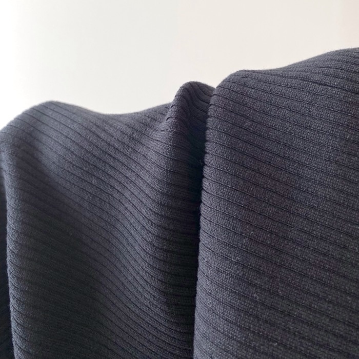 GUのオススメの商品「リブニットワンピース（長袖）Q+E」