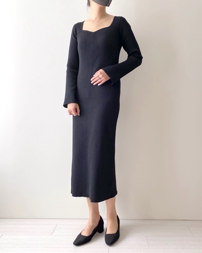 GUのオススメの商品「リブニットワンピース（長袖）Q+E」
