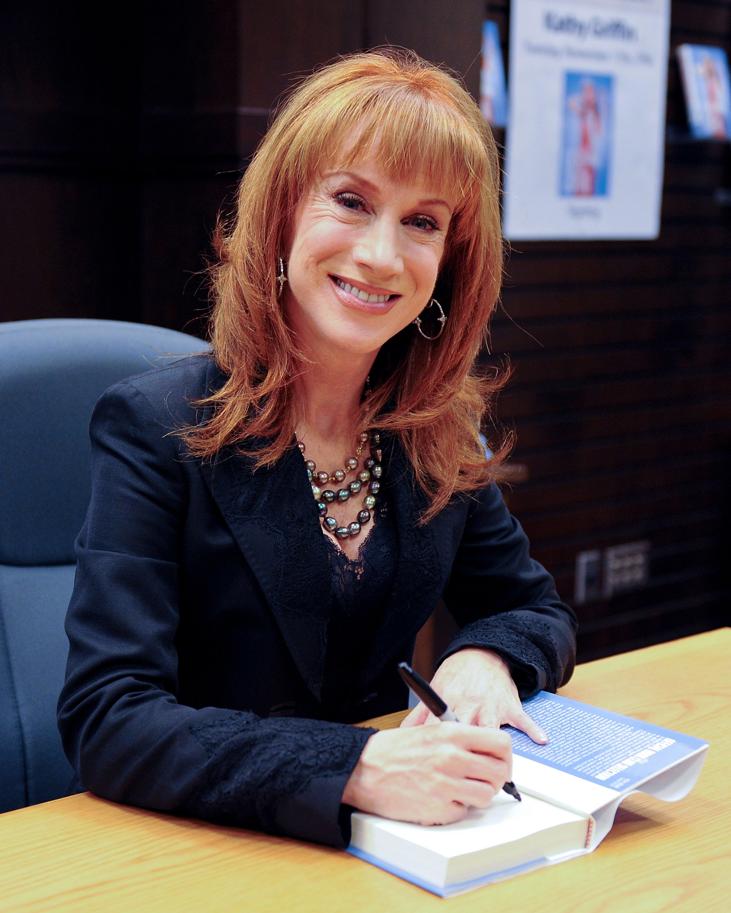 Kathy Griffin signing a book
