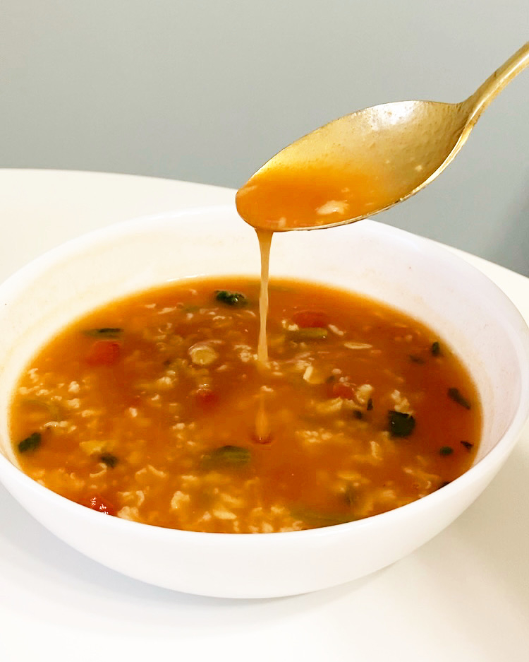 無印良品のオススメのスープ「オーツ麦のリゾット トマトとほうれん草」