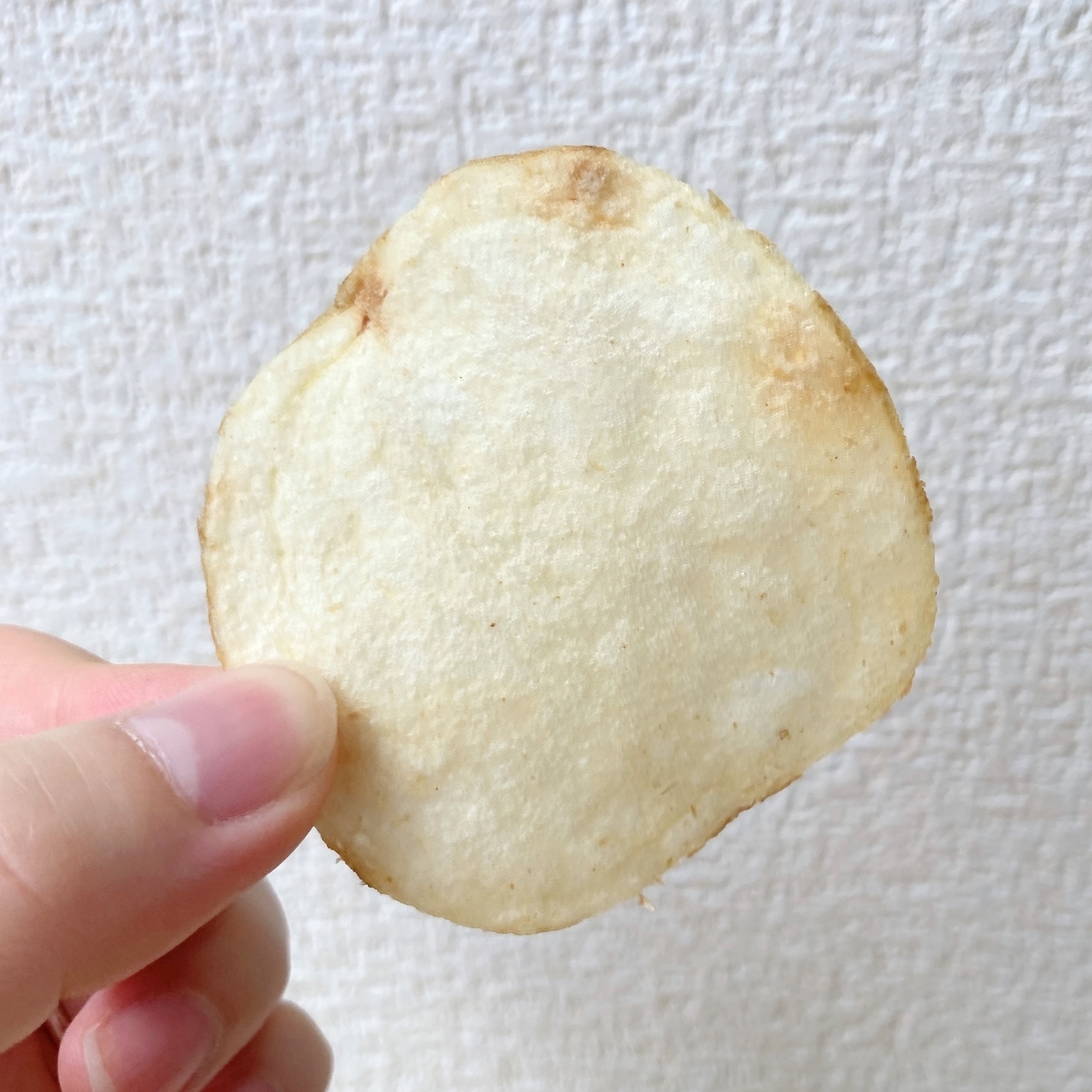 SEIYU（西友）のオススメのスナック「ポテトチップス 魚介のパエリア味 60g」「ポテトチップス 牡蠣のアヒージョ味 60g」