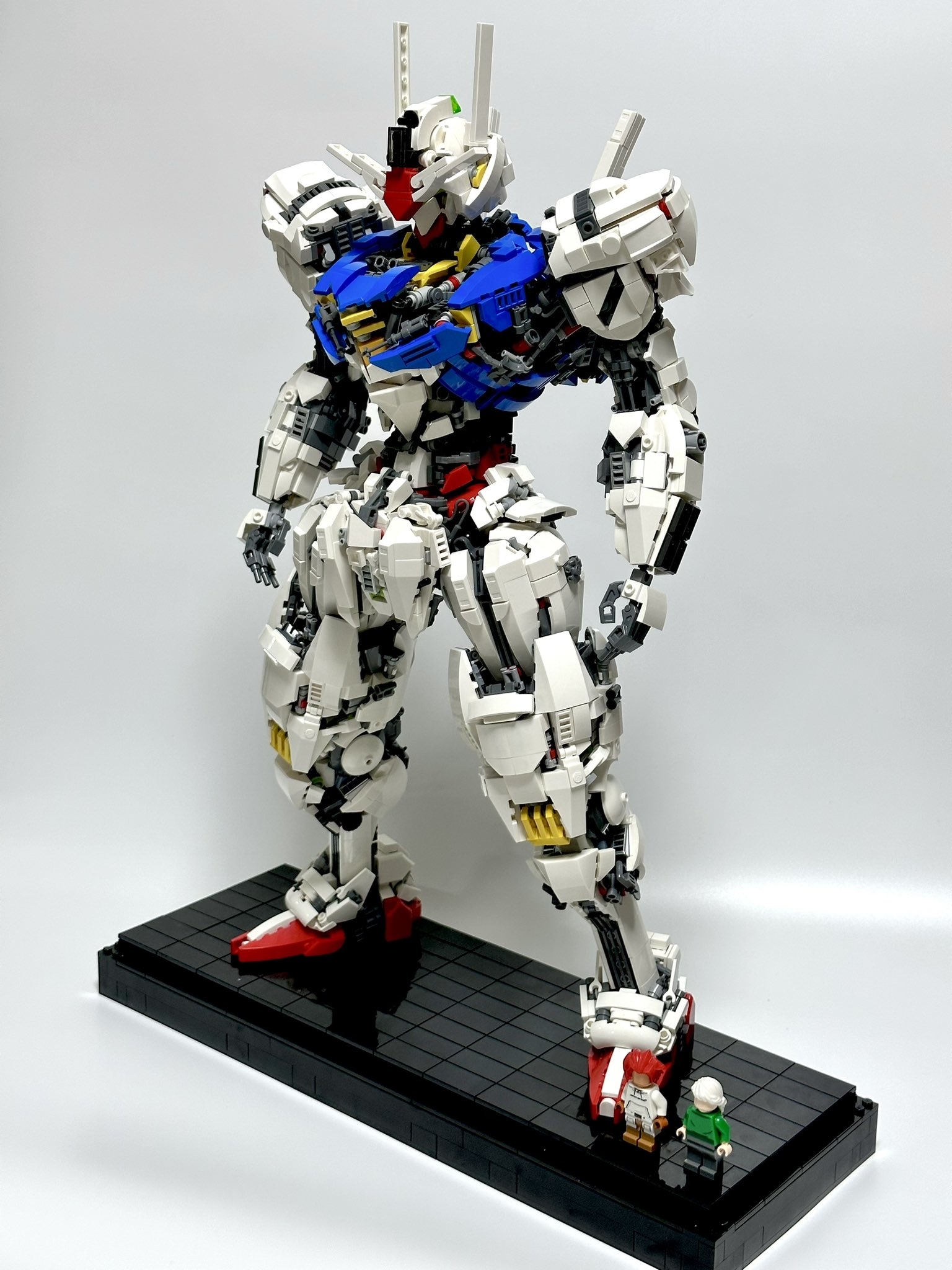 制作時間300時間超え…！ 精巧に作られたガンダムのプラモデルは全部