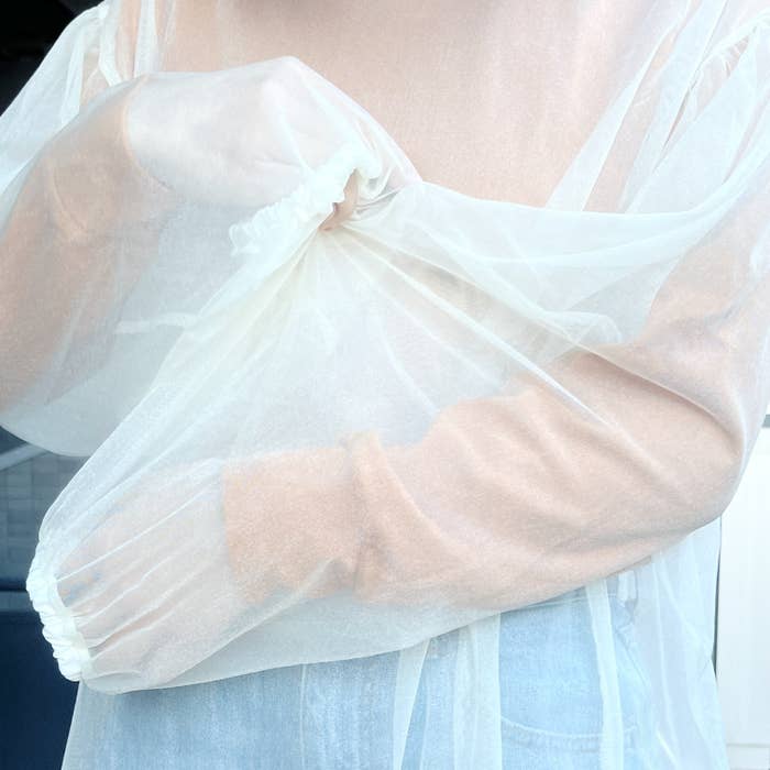 niko and…（ニコアンド）のおすすめのトップス「2WAYチュールプルオーバー」