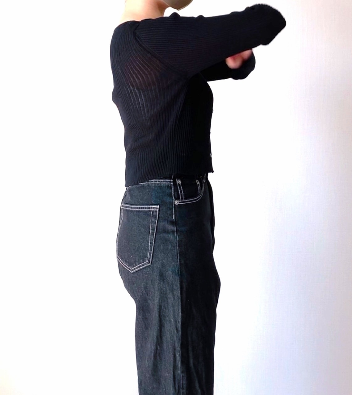 GU（ジーユー）のおすすめカーディガン「シアーショートカーディガン（長袖）」