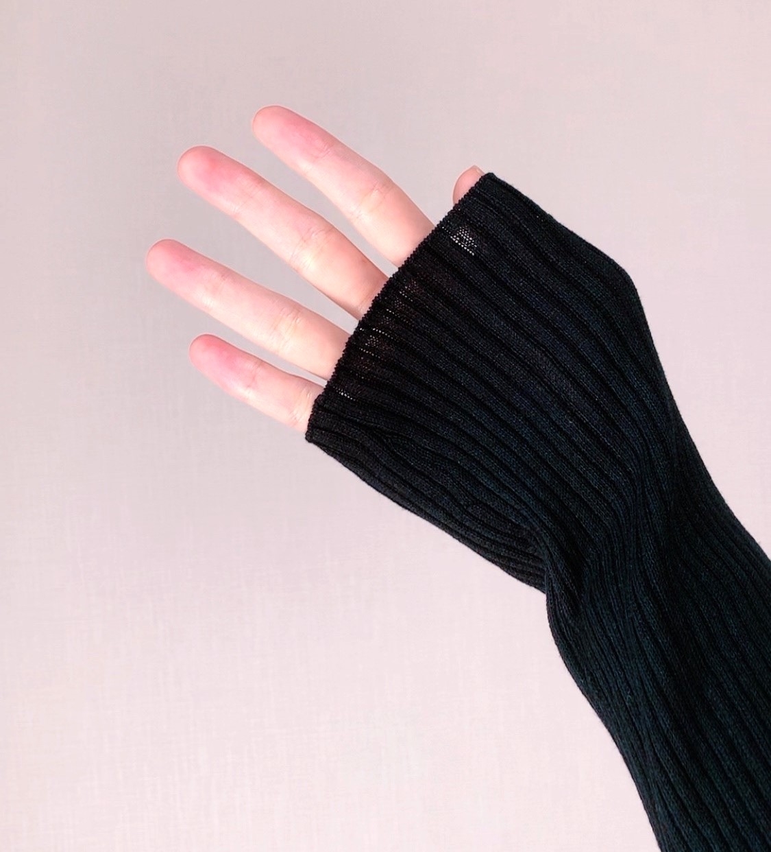 GU（ジーユー）のおすすめカーディガン「シアーショートカーディガン（長袖）」