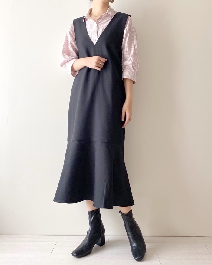 GU（ジーユー）のおすすめワンピース「マーメイドジャンパードレス」