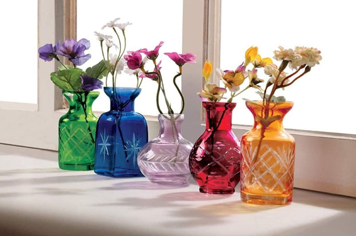 Jennysflowershop Glass Bud Vase Set, Small Glass Vases for Flowers, Bud  Vases for Centerpieces, Rustic Wedding Decor, Spring Flower Set of 3 -   Canada