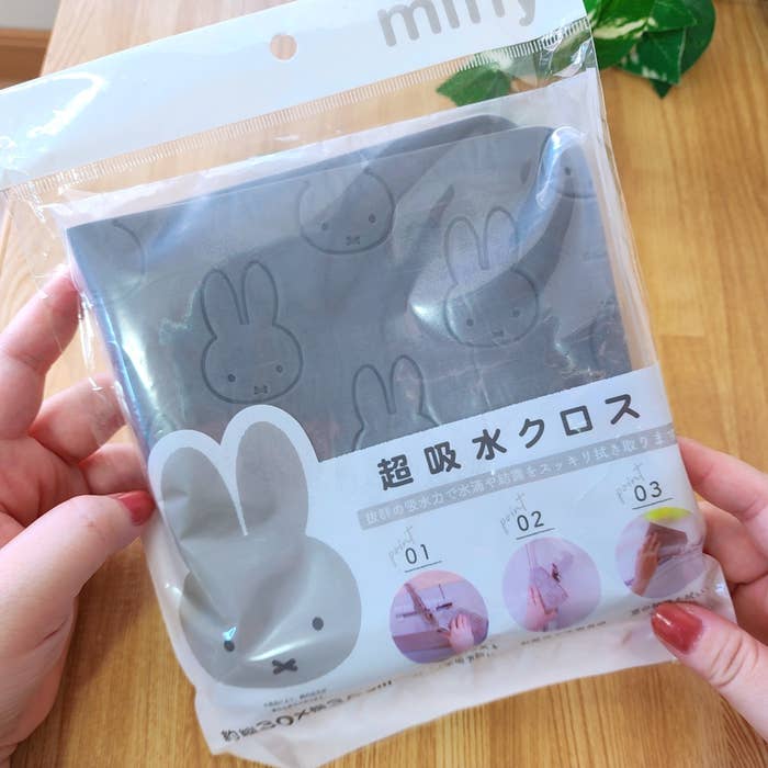 NITORI（ニトリ）のおすすめ雑貨「吸水力抜群 ミッフィーの超吸水クロス」