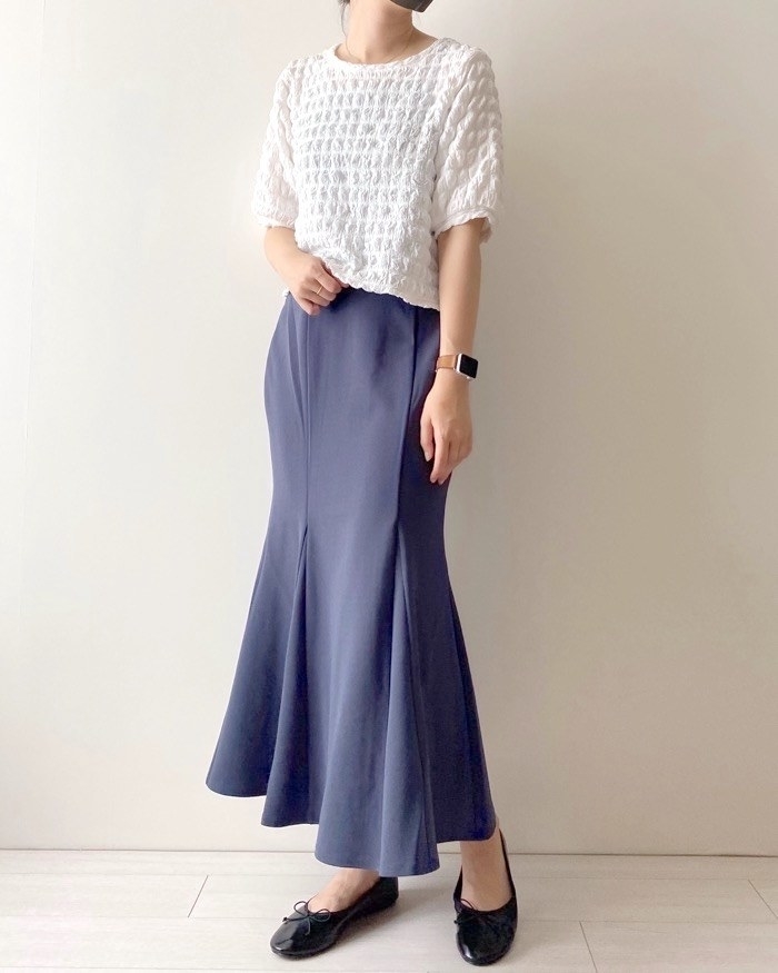 GUのオススメのスカート「カットソーマーメイドロングスカート」