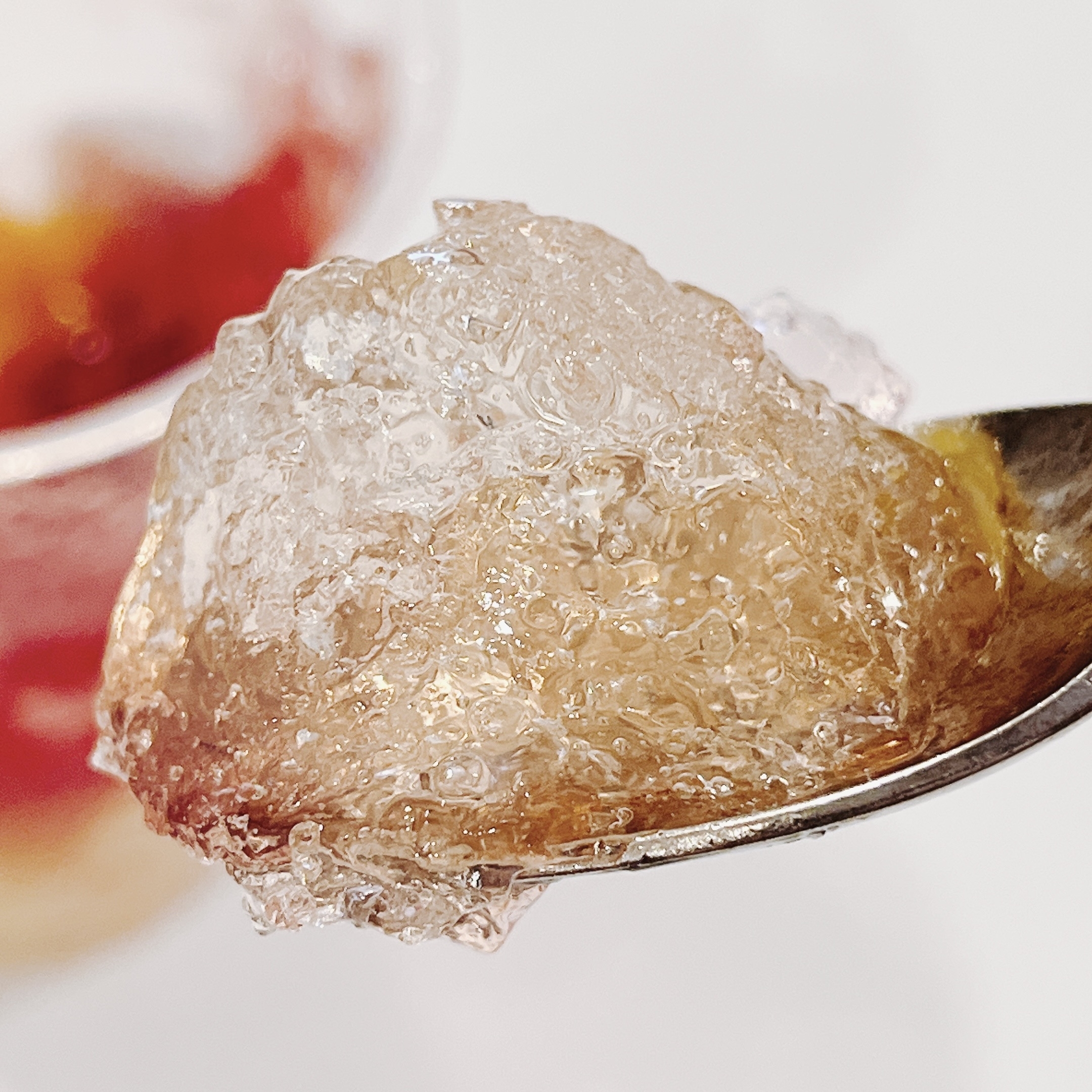 成城石井のおすすめスイーツ「彩り果実のハイビスカスティーゼリー」