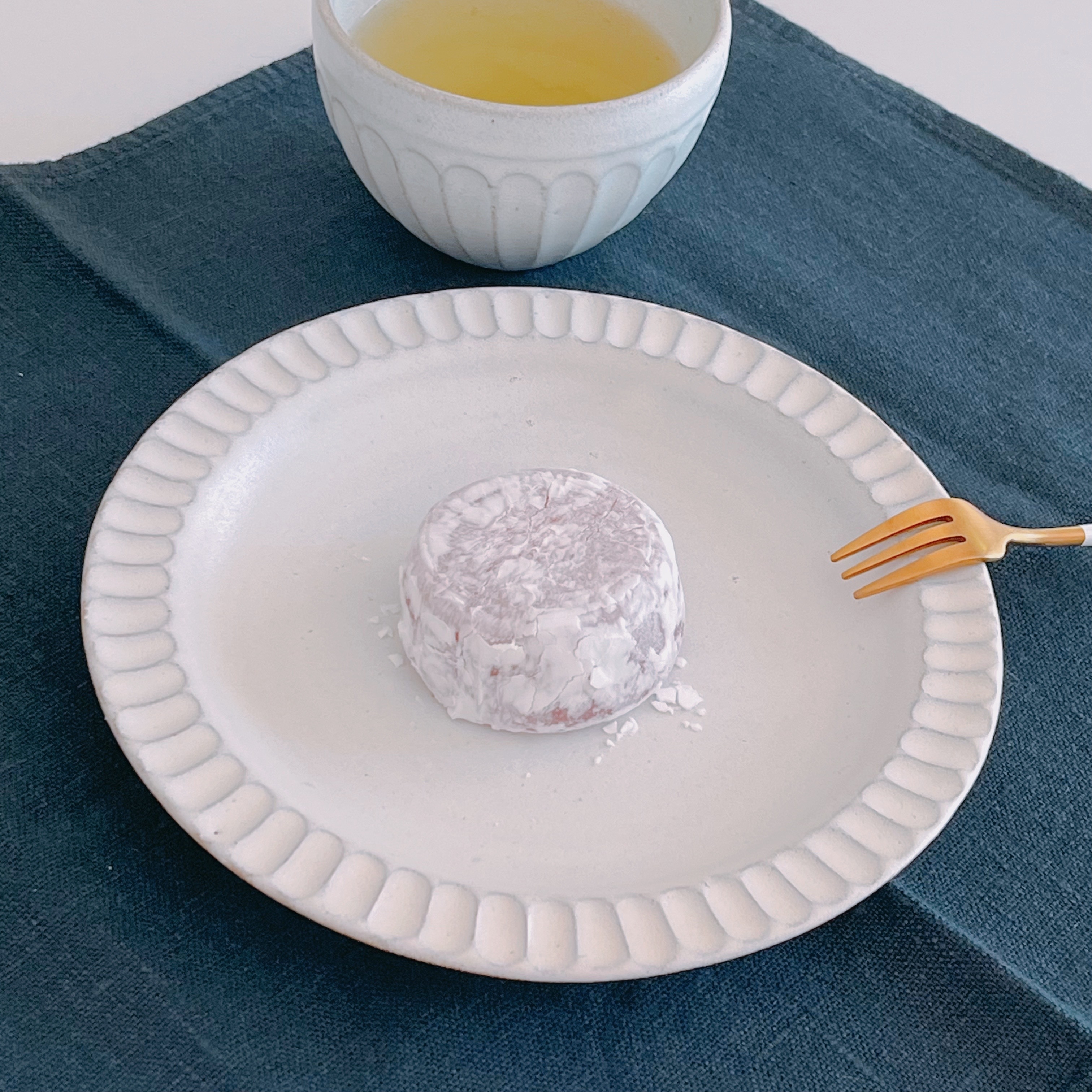 FamilyMart(ファミリーマート)のおすすめ「紅はるかのクリーム大福」