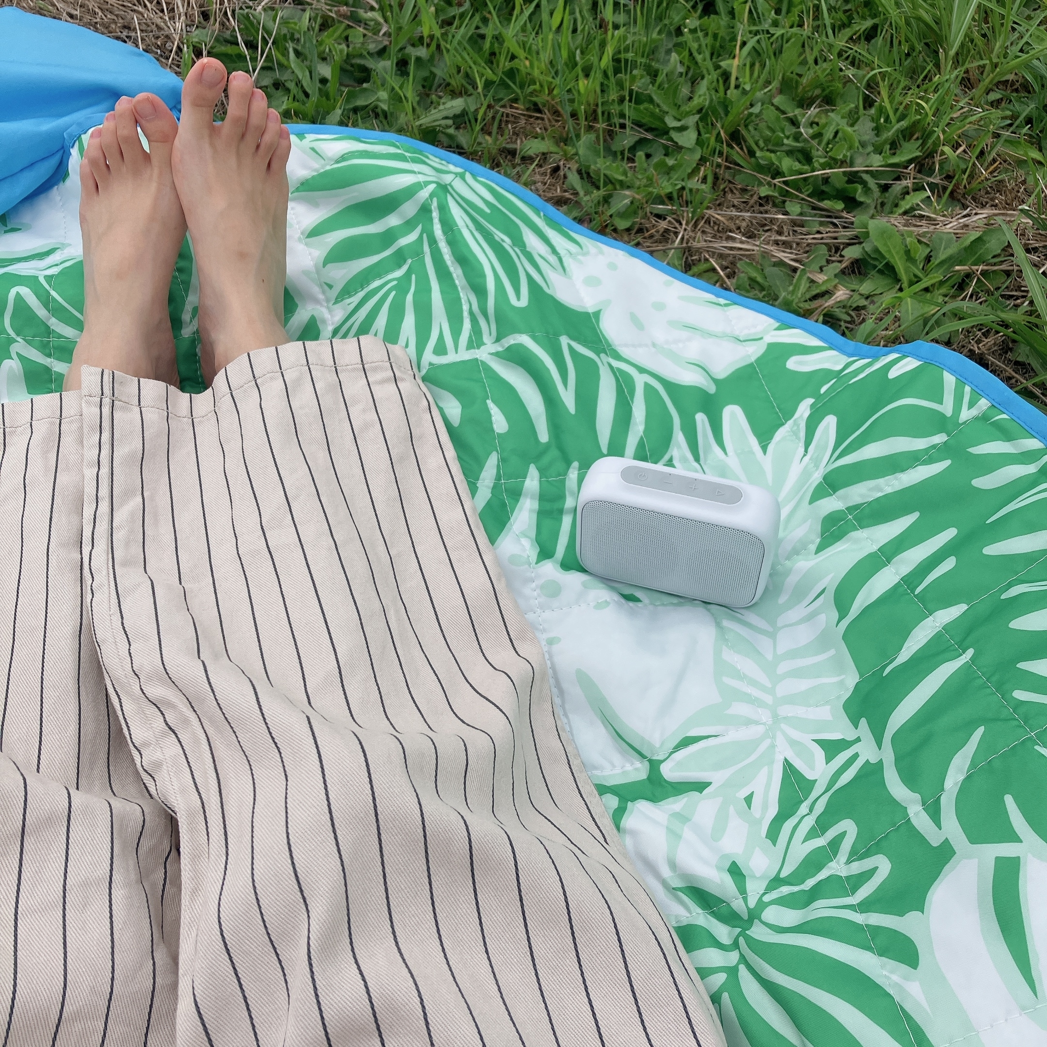 DAISO(ダイソー)のおすすめ音楽機器「ブルートゥーススピーカー(WS001、ホワイト)」