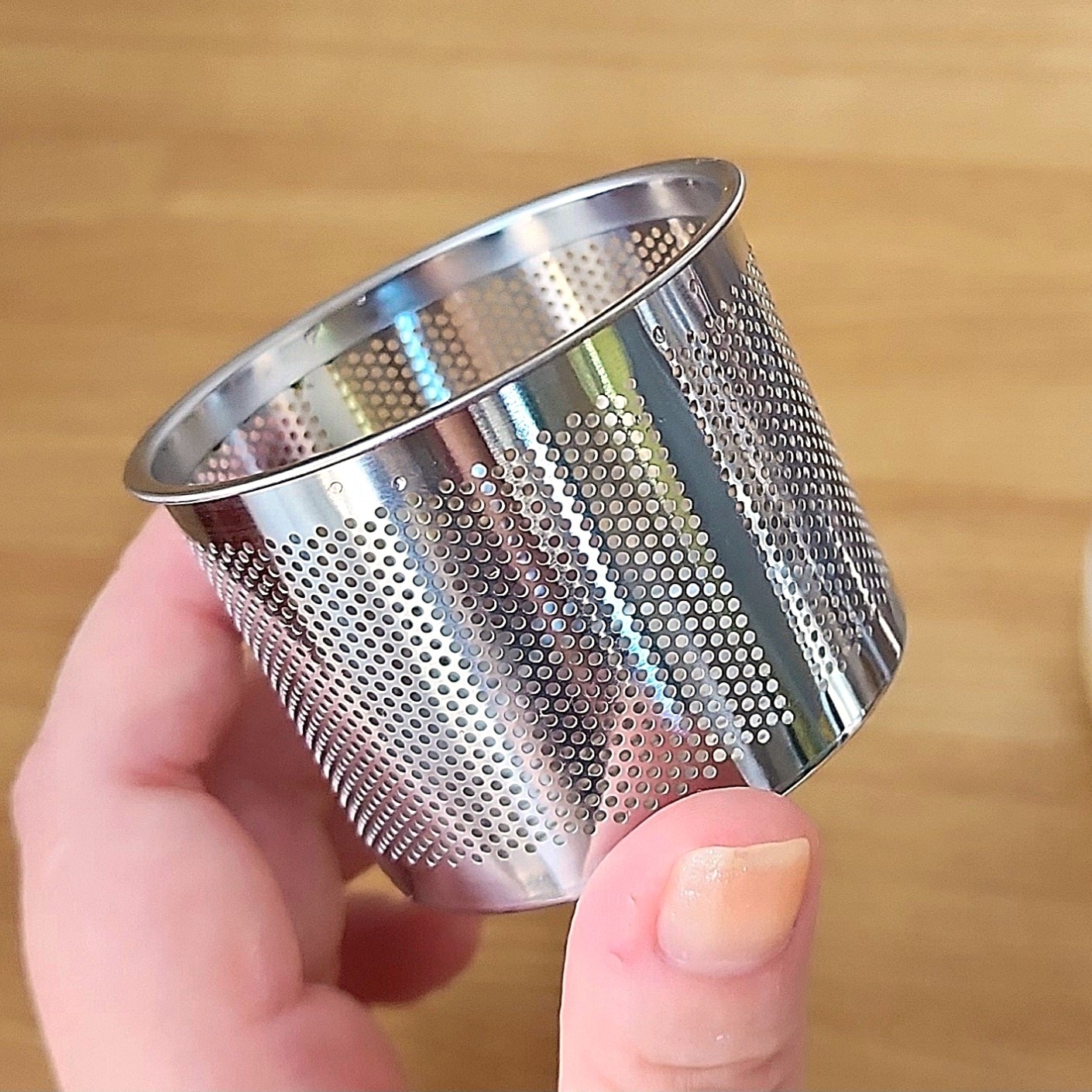 ハンズのおすすめ便利グッズ「ビタントニオ（Vitantonio） ツイスティープラス VTW‐50」