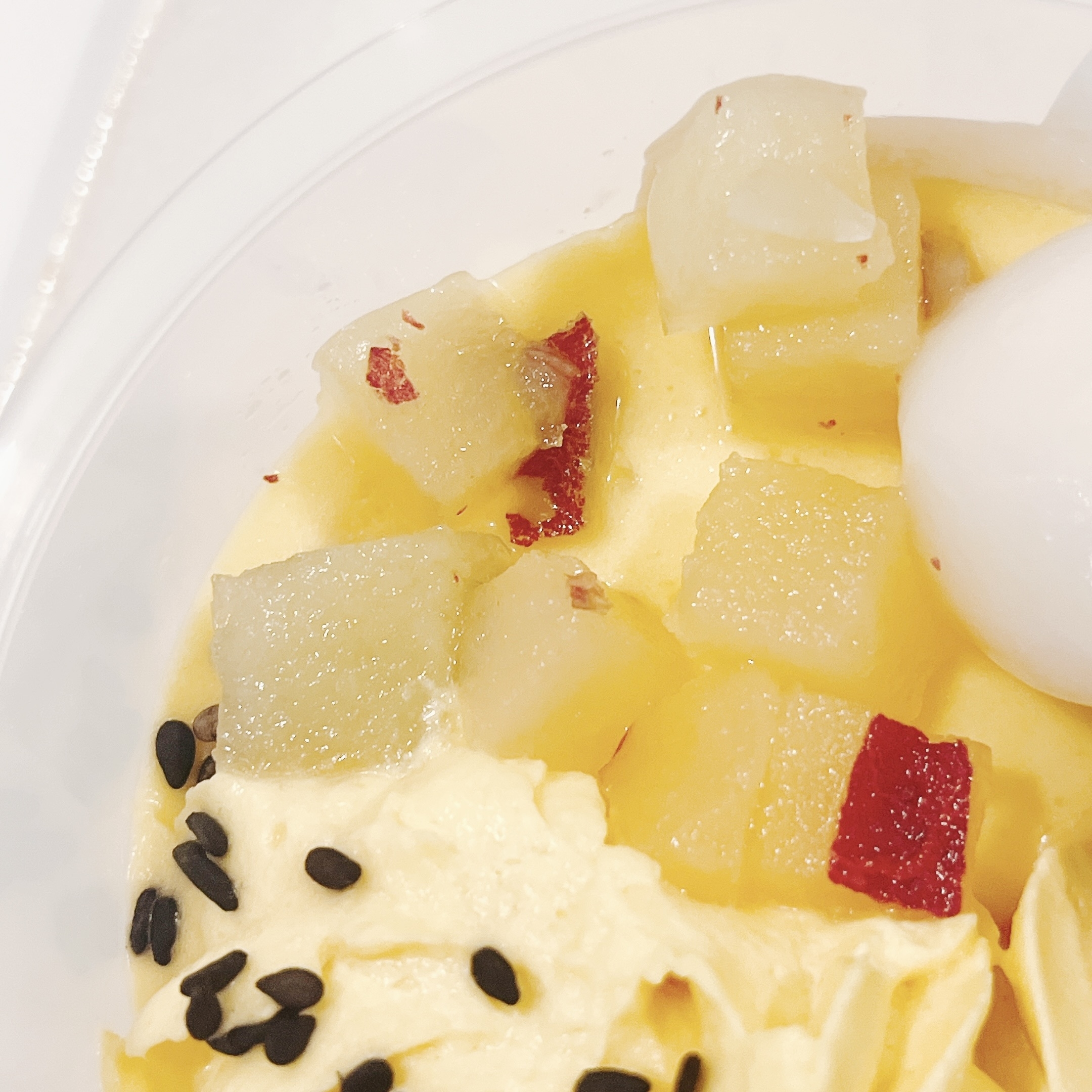 成城石井のオススメの商品「お芋づくしのパフェ〜紅はるか〜」