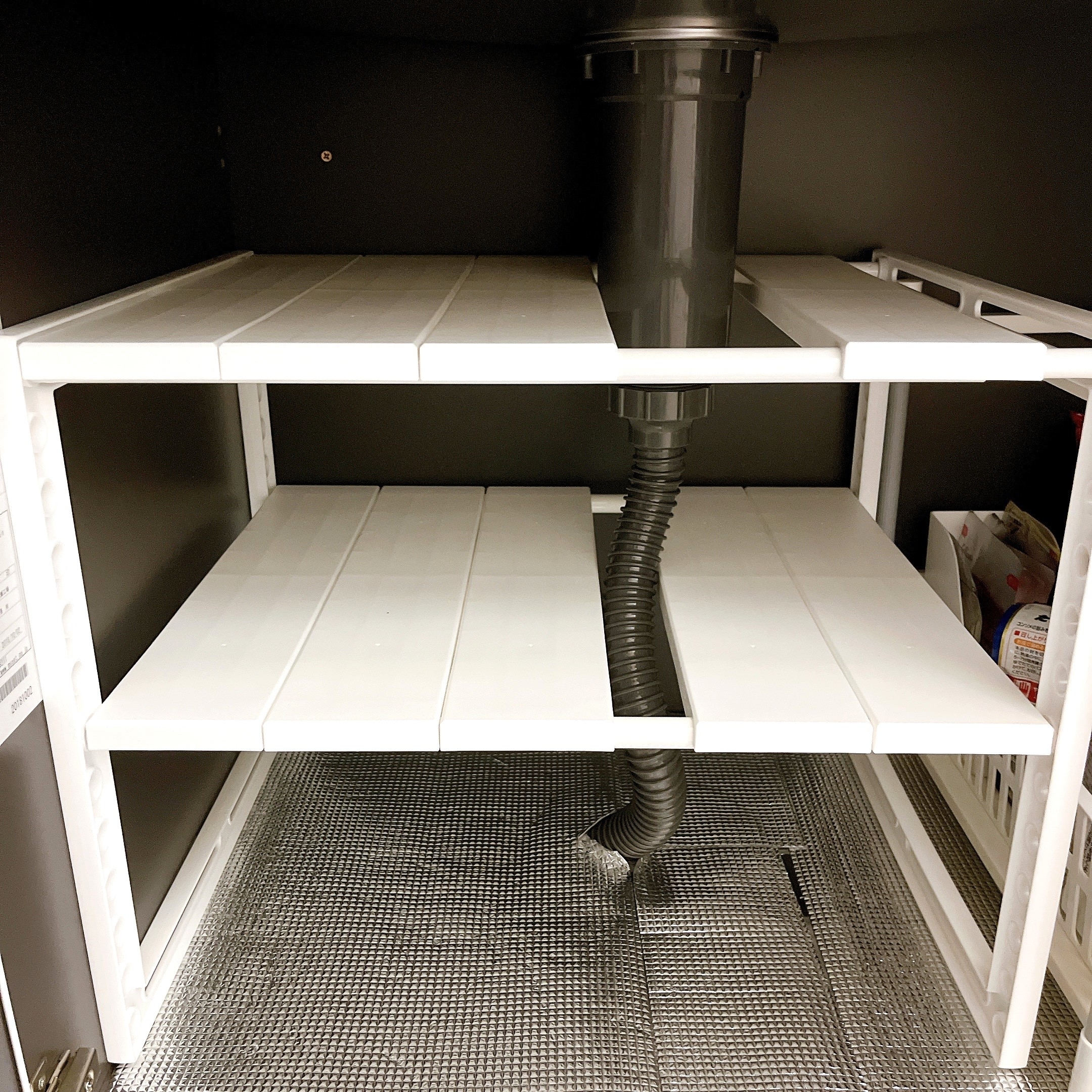 ニトリのオススメの商品「シンク下伸縮ラック（イータ 奥行40cm ホワイト）」