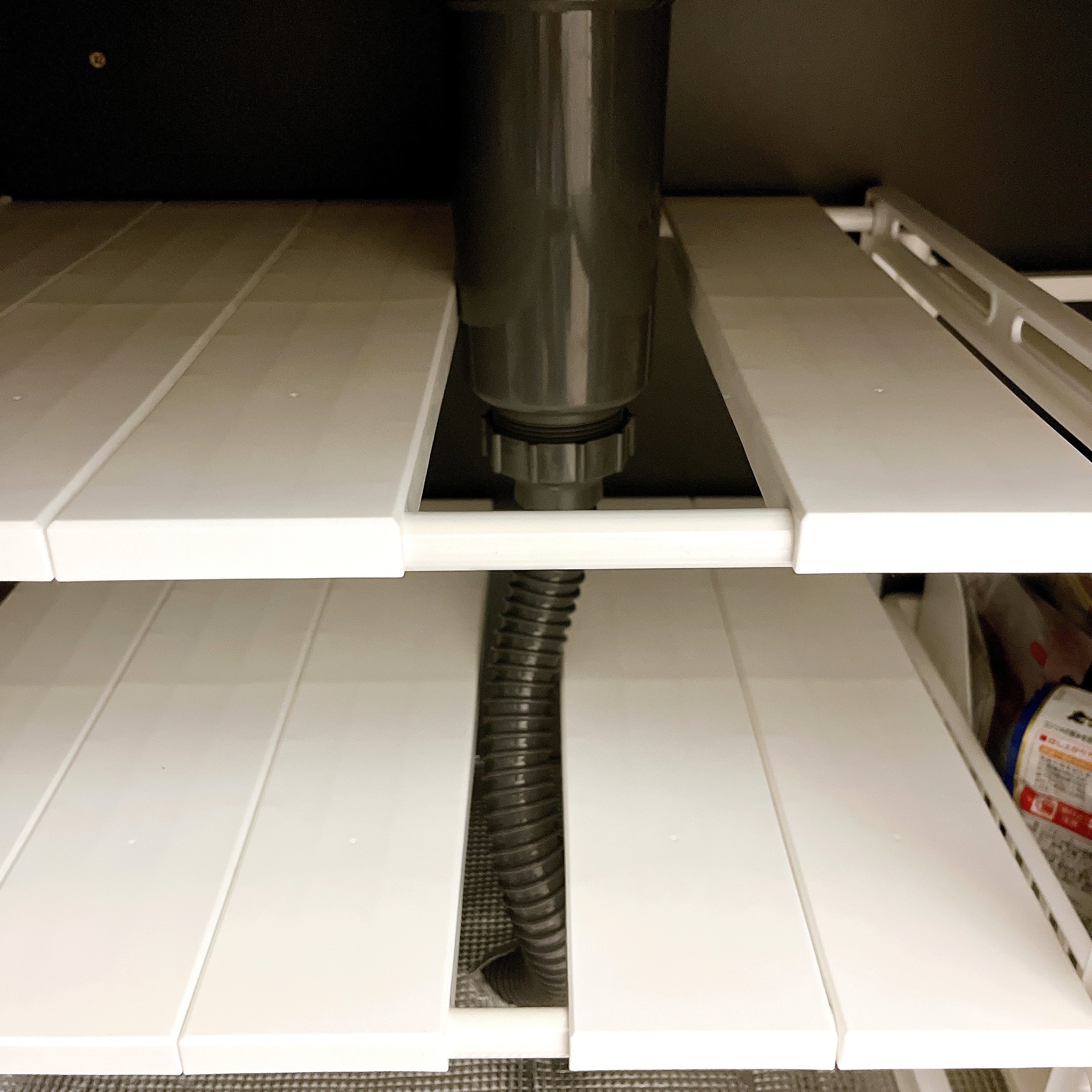 ニトリのオススメの商品「シンク下伸縮ラック（イータ 奥行40cm ホワイト）」