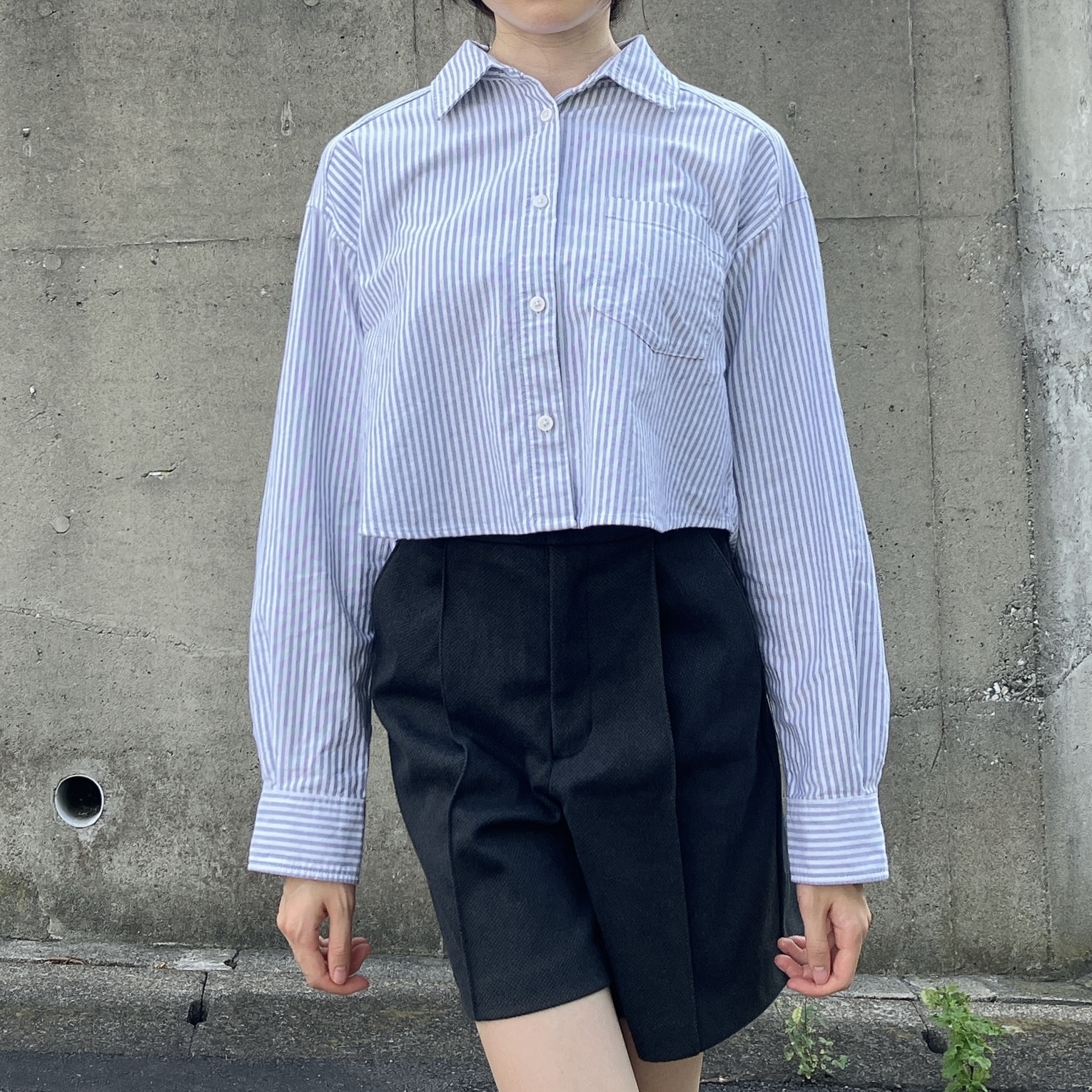 GU（ジーユー）のおすすめシャツ「オックスフォードショートシャツ（長袖）（ストライプ）+E」