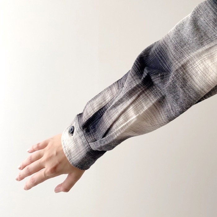 UNIQLO（ユニクロ）のおすすめアイテム「フランネルチェックシャツ（レギュラーカラー・長袖）」