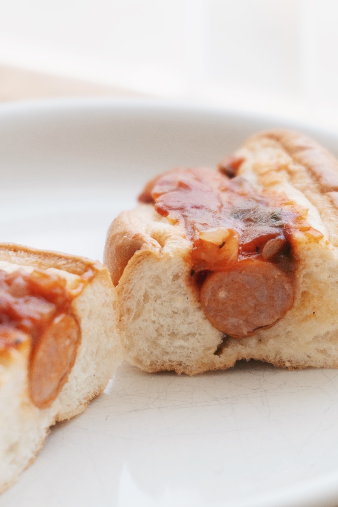 セブン-イレブンのおすすめフード「シャウエッセンチリのサルサドッグ」