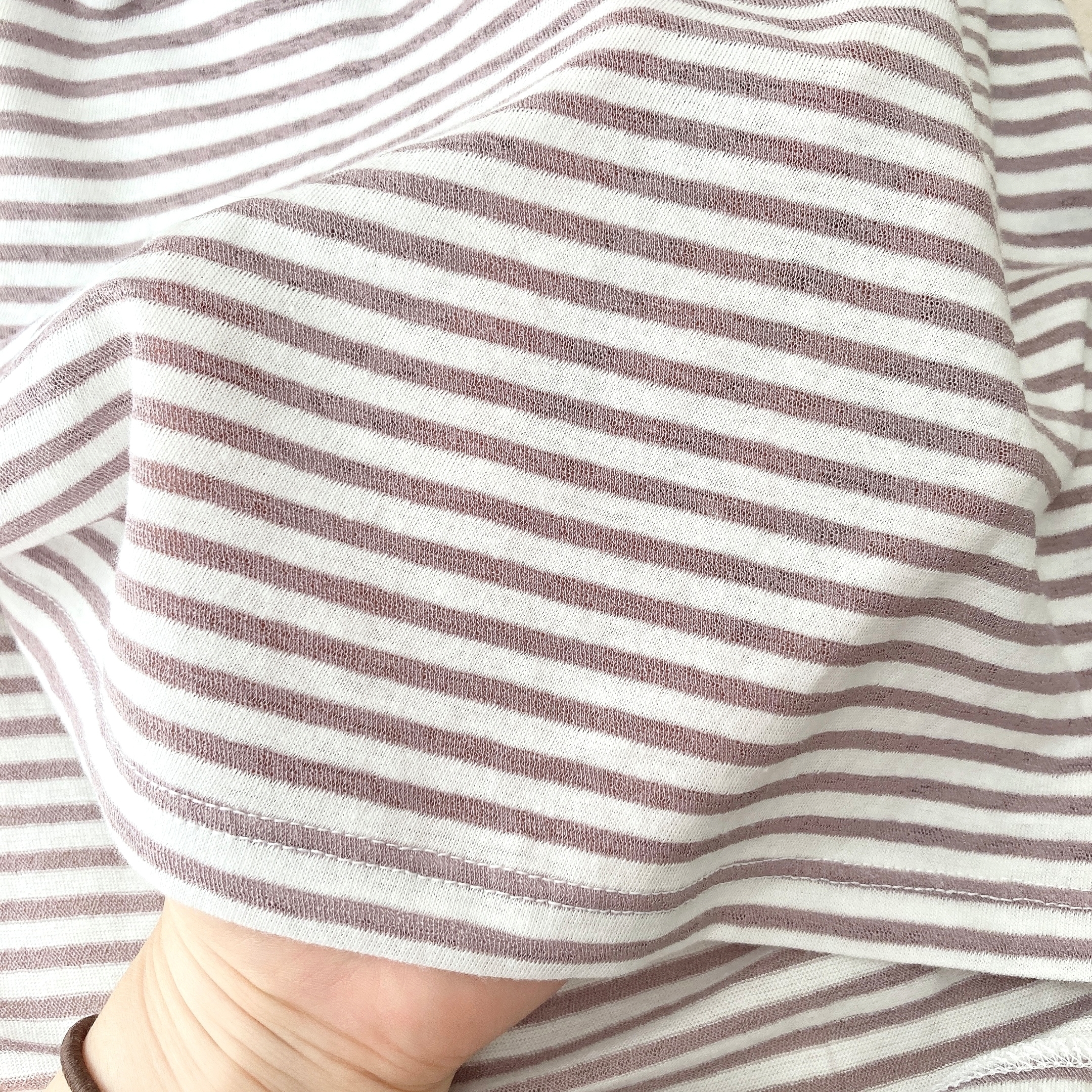 GLOBAL WORK(グローバルワーク)のオススメのトップス「シアーボーダーT長袖」