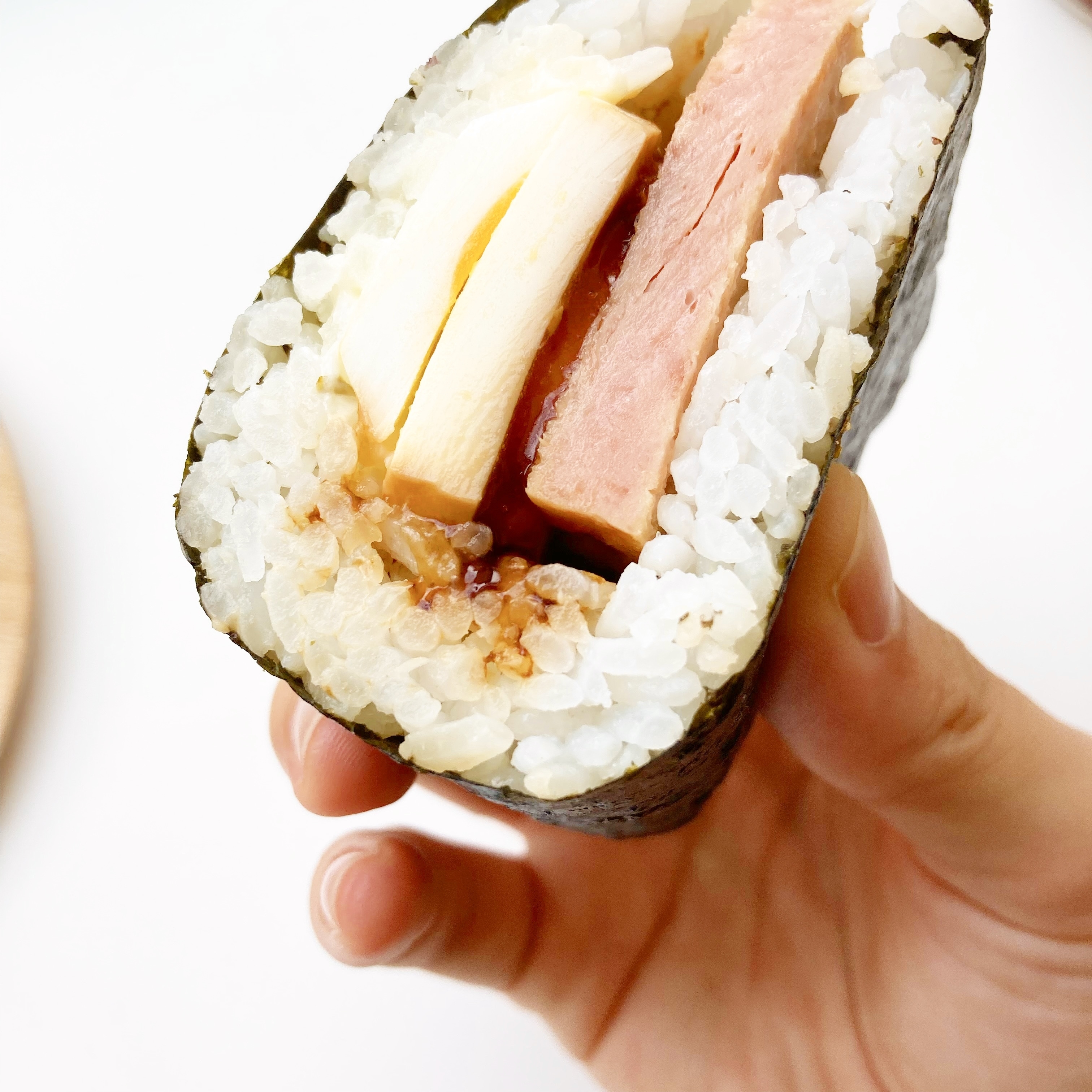 FamilyMart(ファミリーマート)の新商品「SPAM®むすび てりやきたまご」