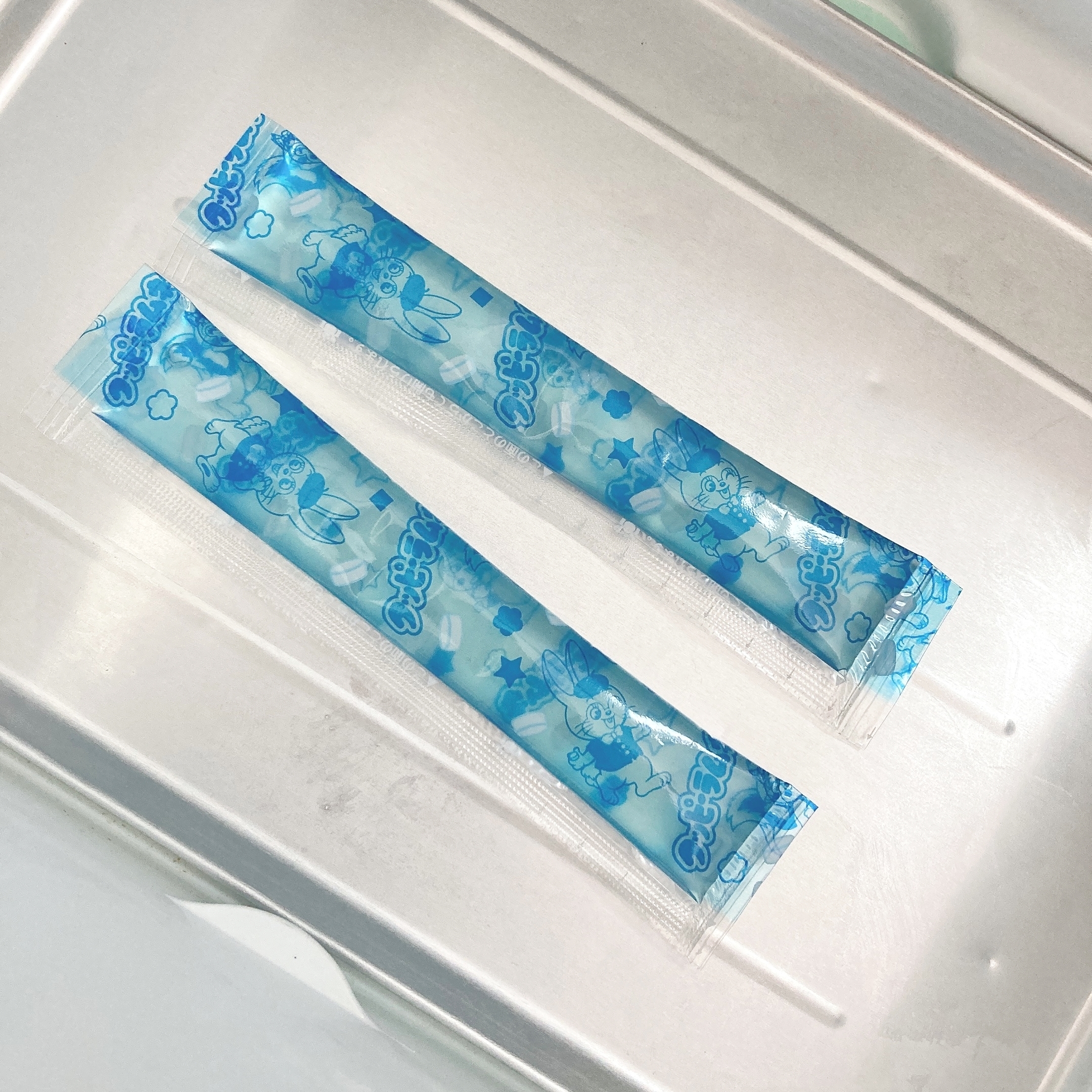 LAWSON（ローソン）のオススメのゼリー「クッピーラムネスティックゼリー 6本」