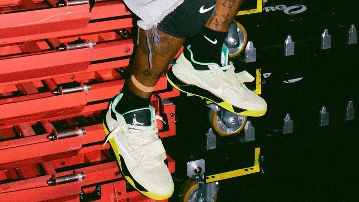 travis scott sneakers jordan 1