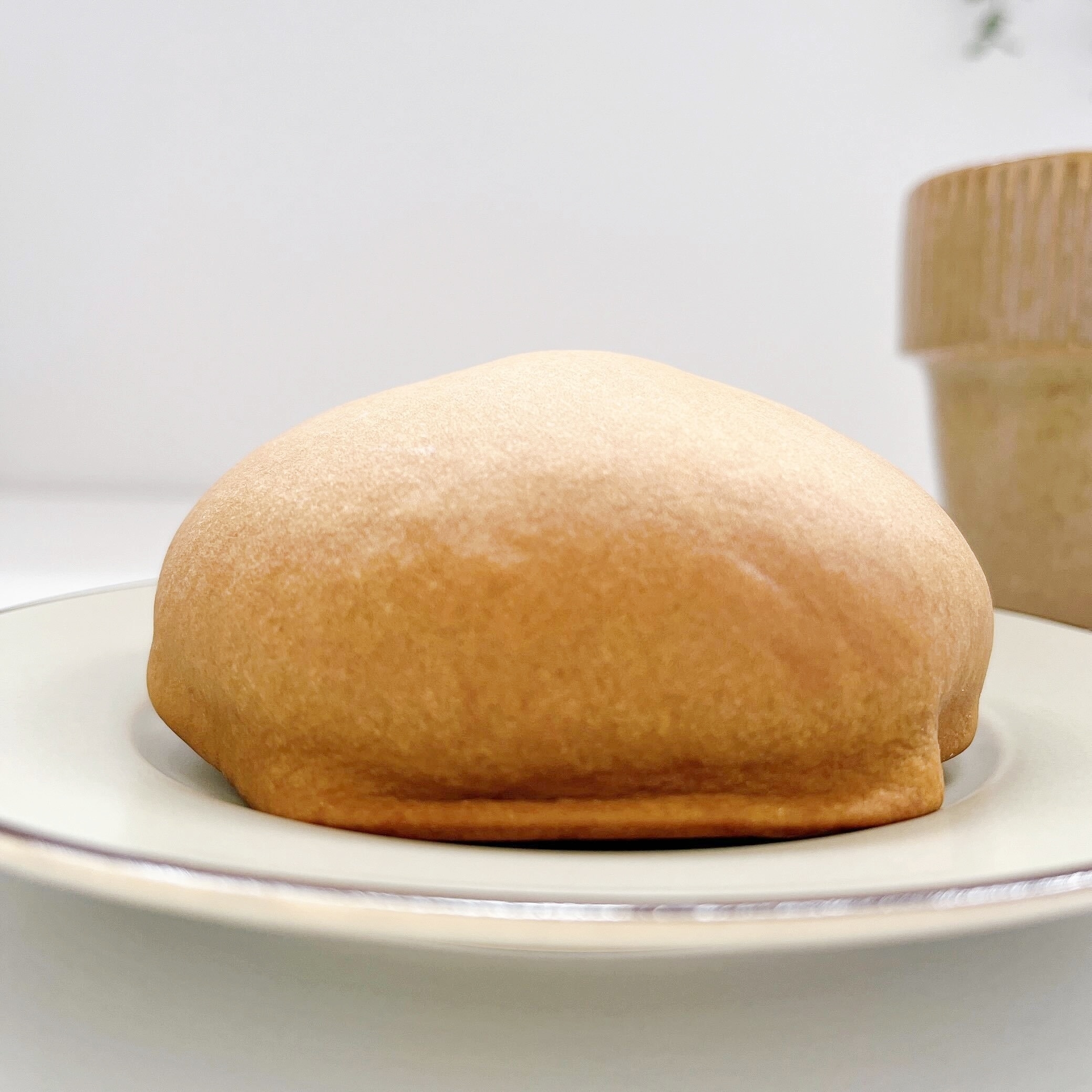 FamilyMart（ファミリーマート）のオススメのパン「もちっと食感のイタリア栗パン」