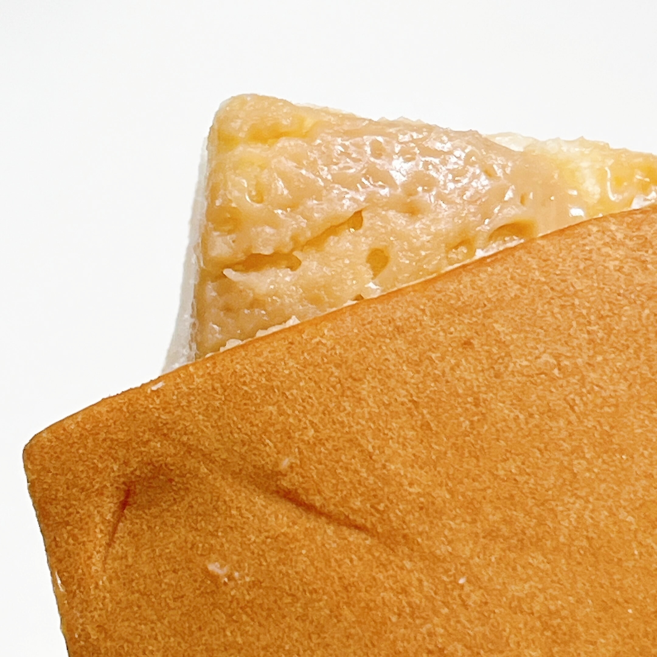 FamilyMart(ファミリーマート)のオススメのパン「もちっと食感のイタリア栗パン」