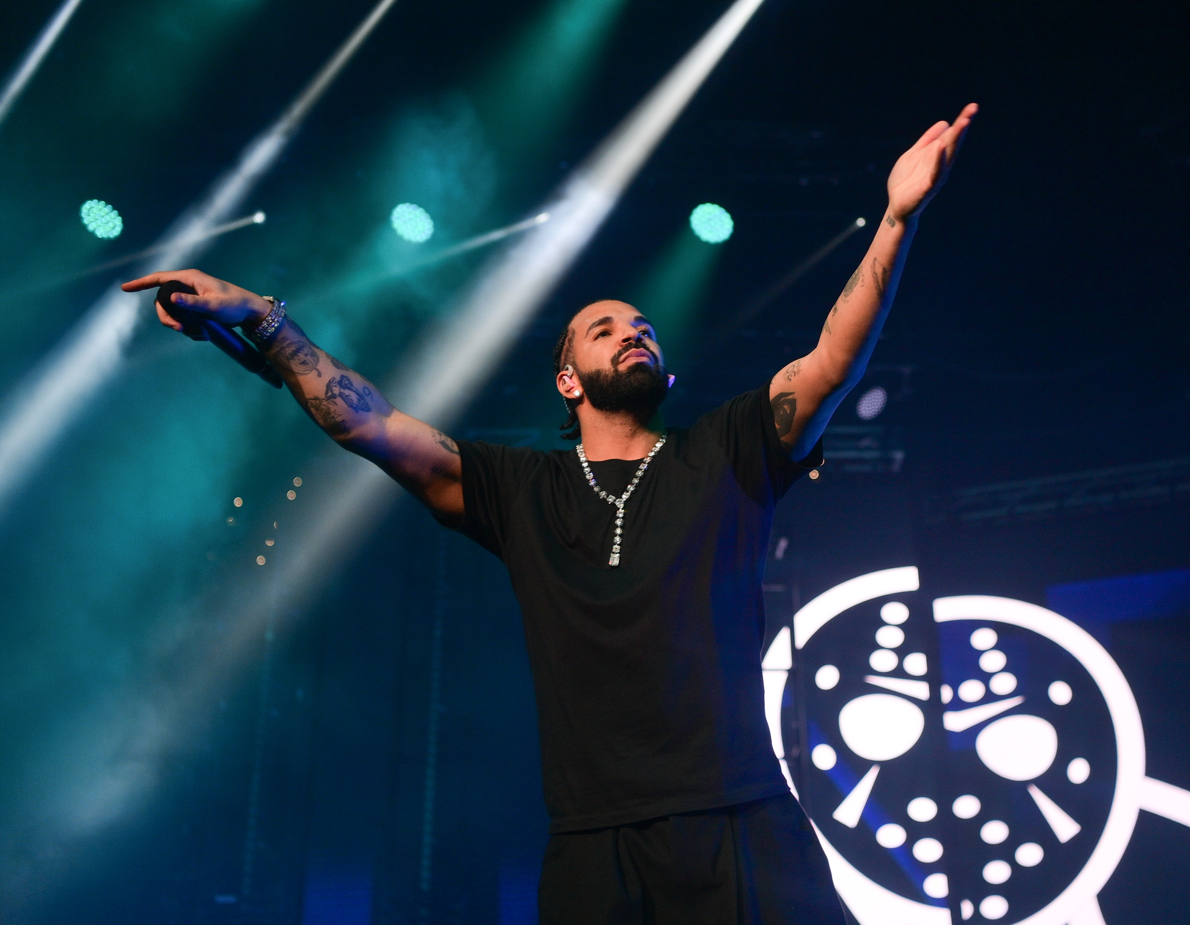 Drake Accused Of Shading Megan Thee Stallion During Concert