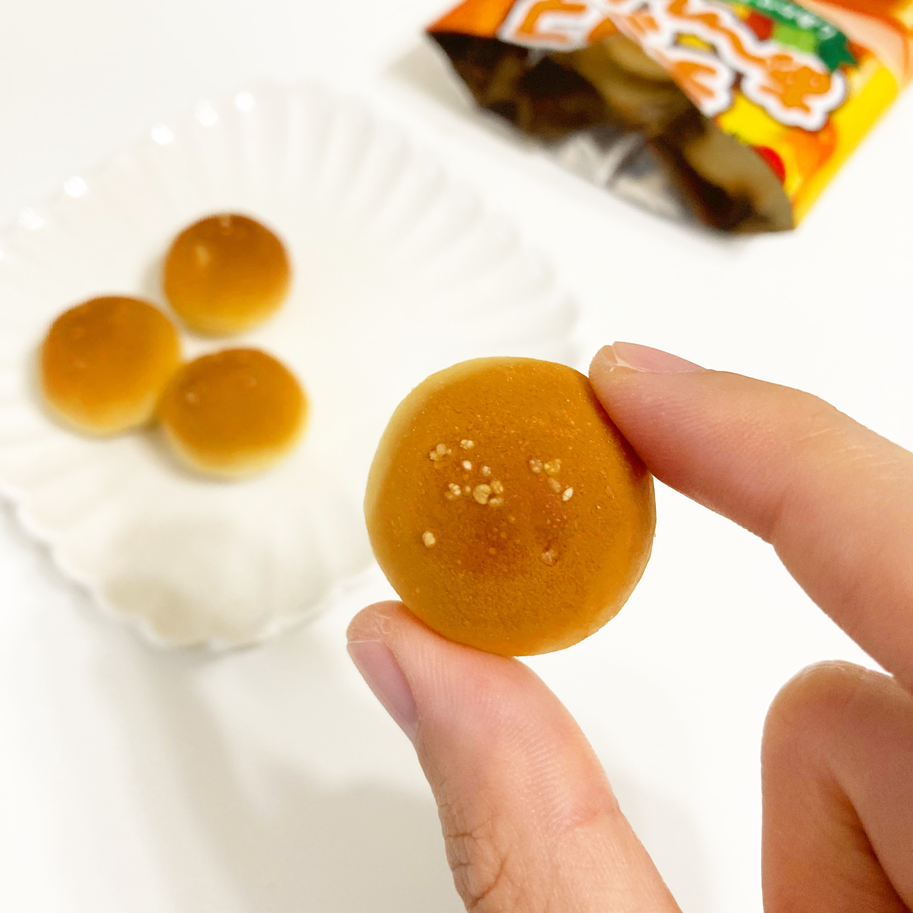 セブン-イレブンのおすすめお菓子「ブルボン チョコあ~んぱん しあわせキャラメル味」