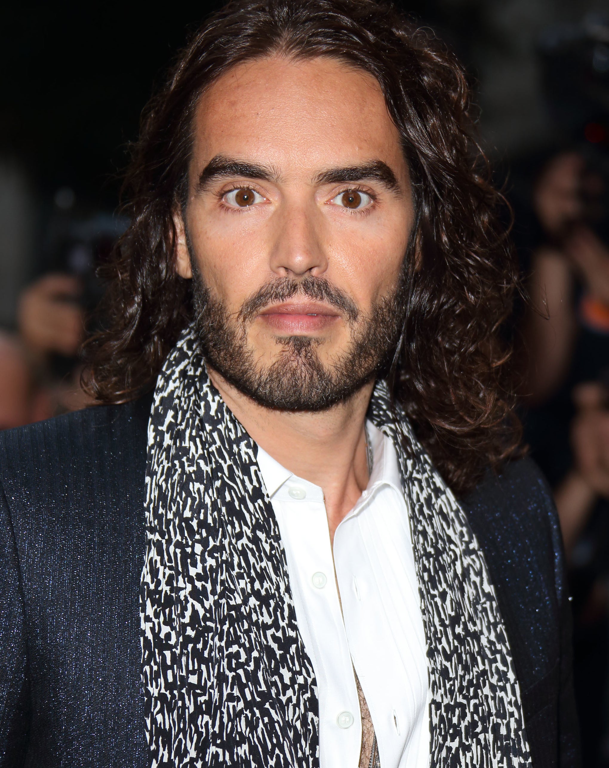 Russell Brand Joked About Raping And Killing A Woman In 2013