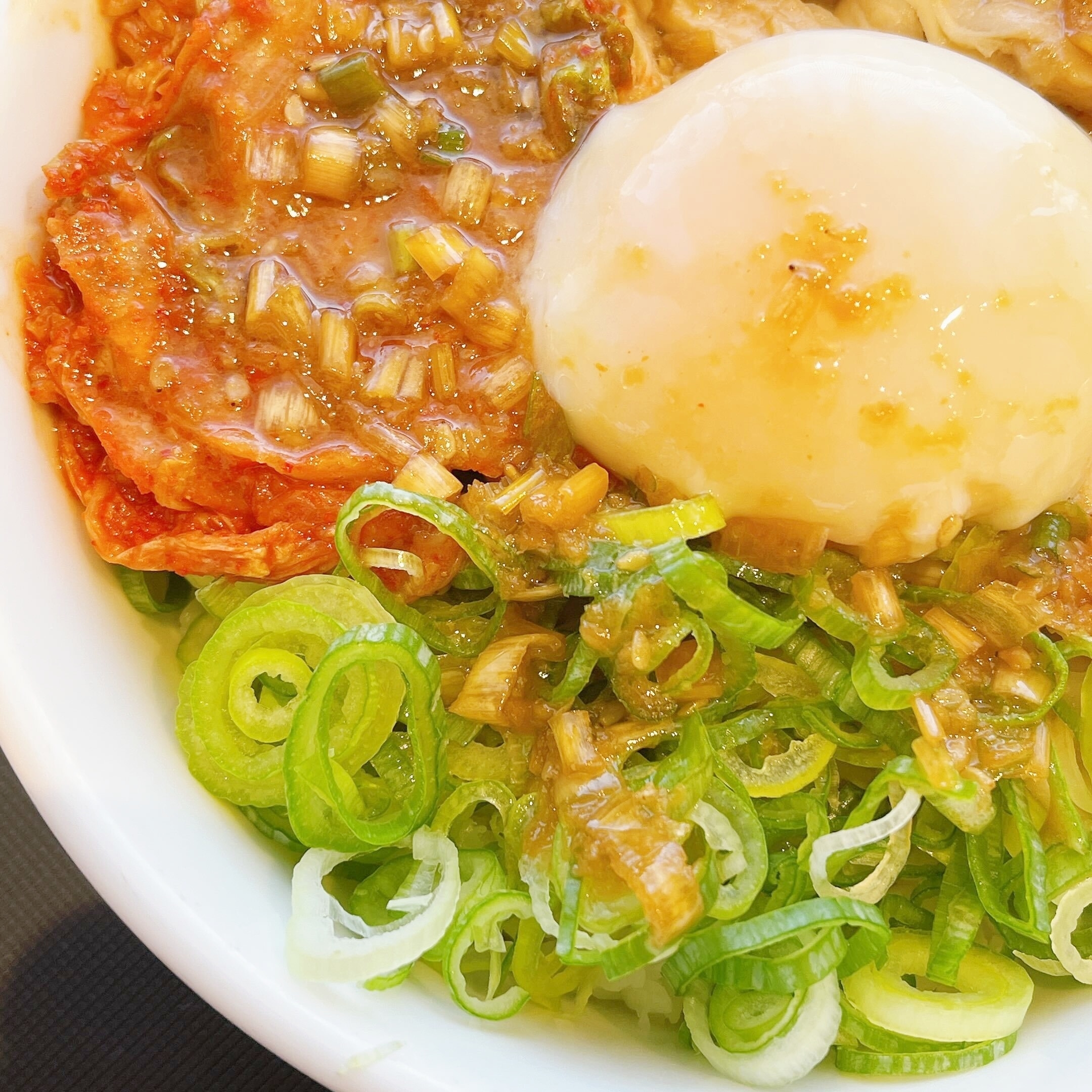 松屋のオススメの期間限定メニュー「鶏肉飯」