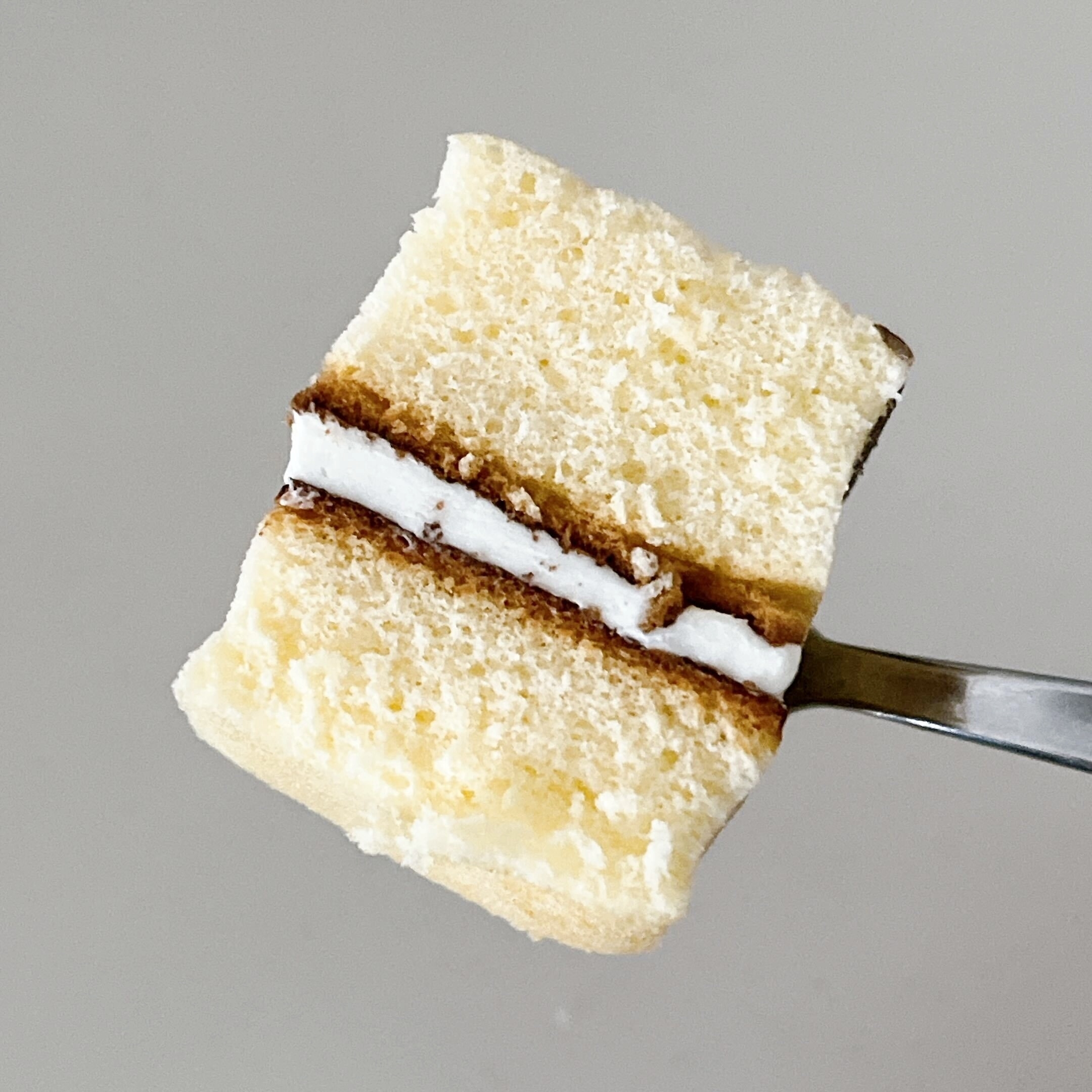 セブン-イレブンのオススメのスイーツ「7プレミアム バニラクリームサンド2個入」